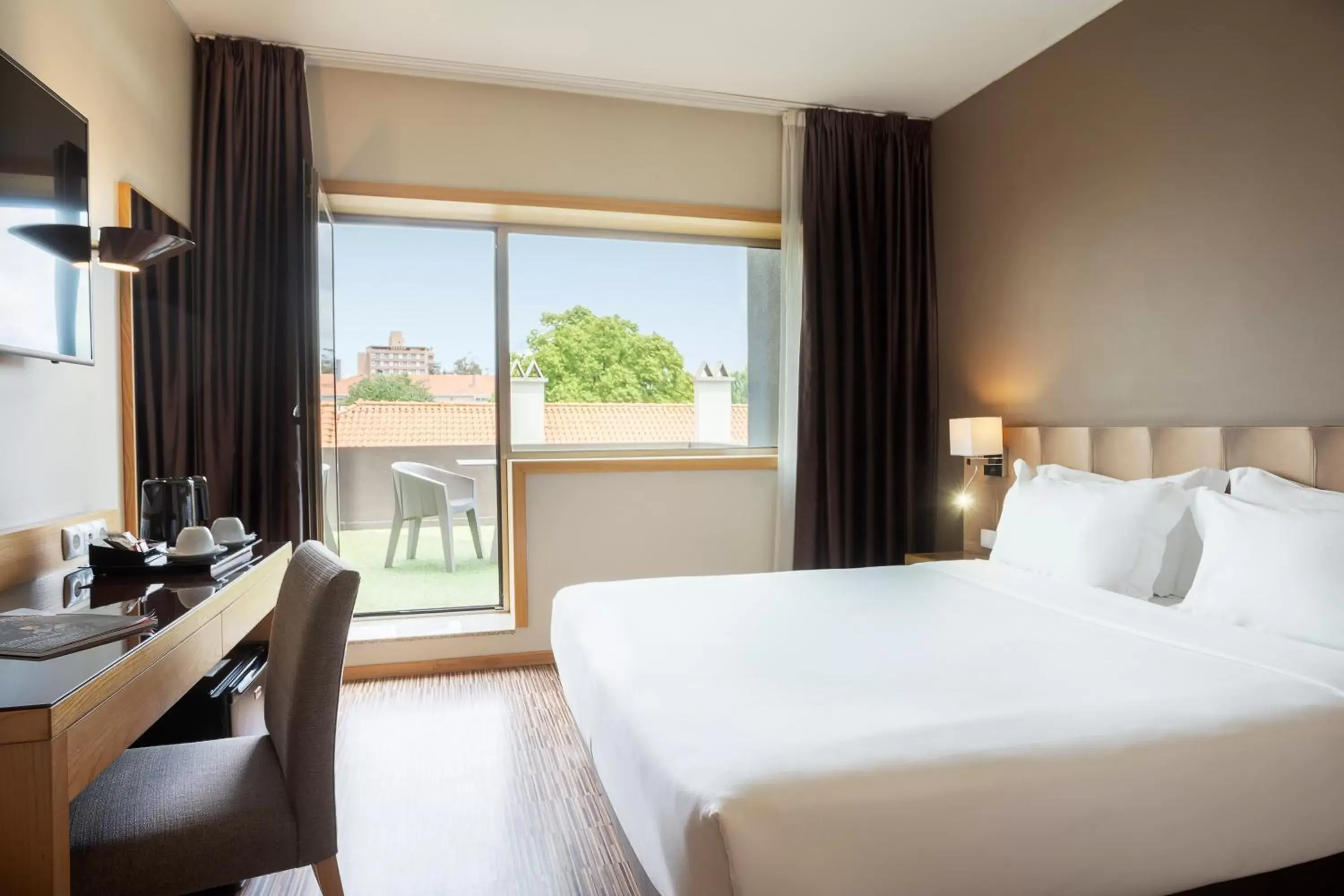 Comfort Double Room with Balcony in HF Tuela Porto Comfort Double Room with Balcony in HF Tuela Porto