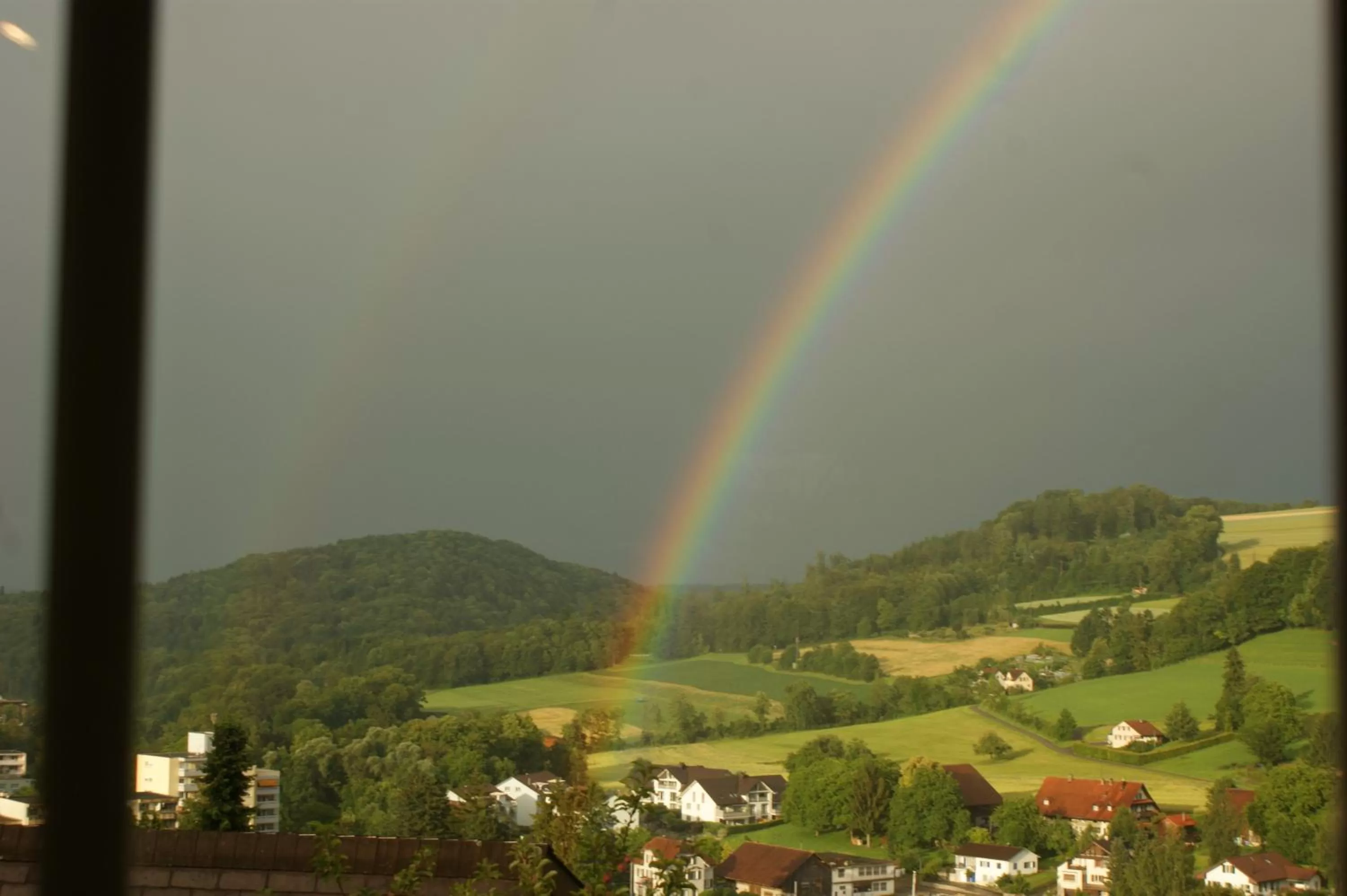 Mountain view in Ferienwohnung und B&B Chasa Janett