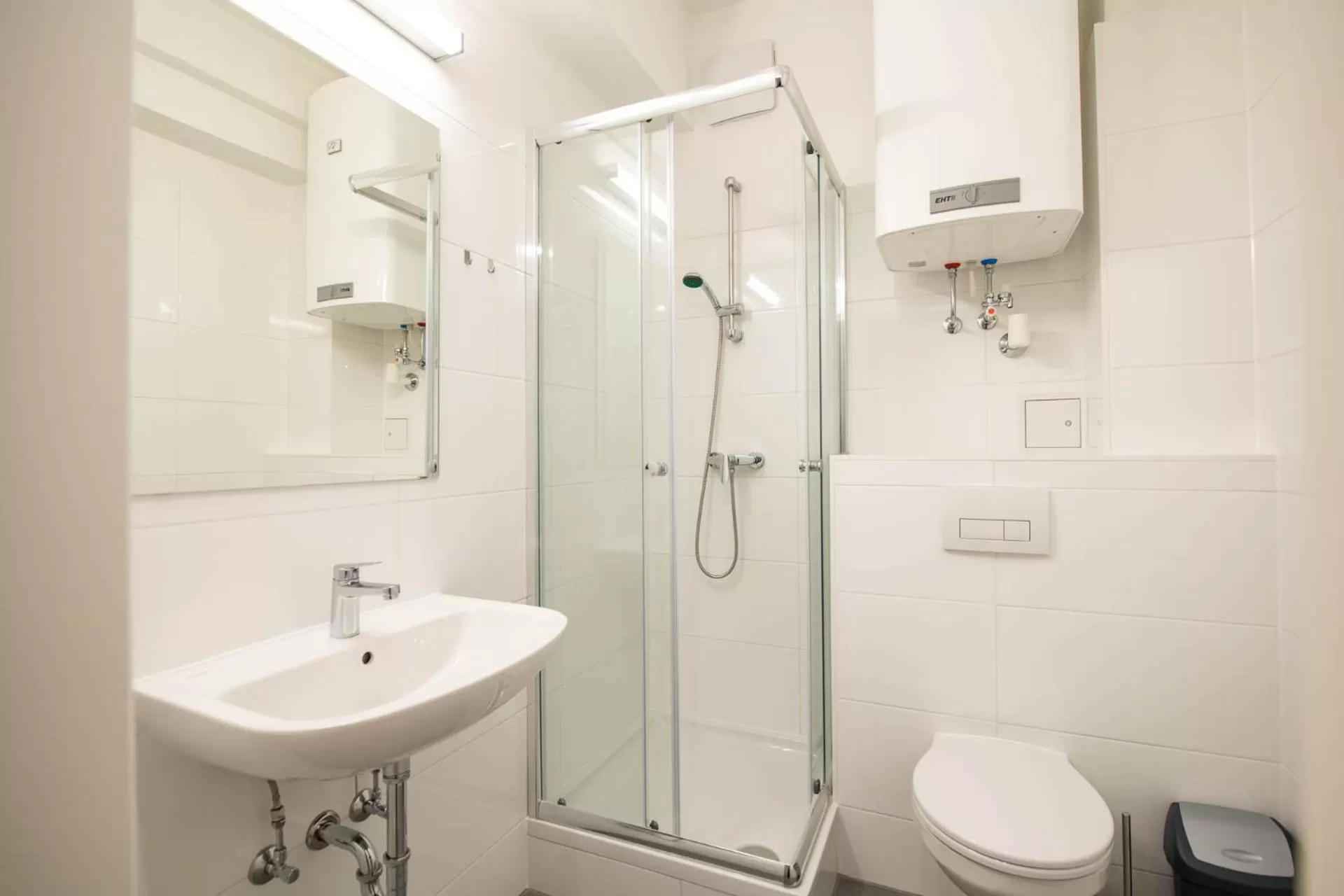 Shower, Bathroom in Minihotel Graz Apartments