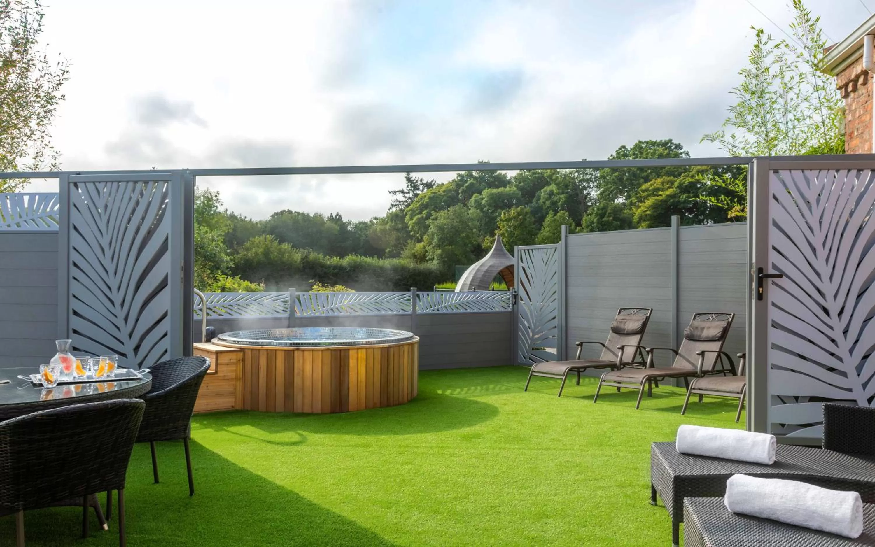 Hot Tub in Lion Quays Resort