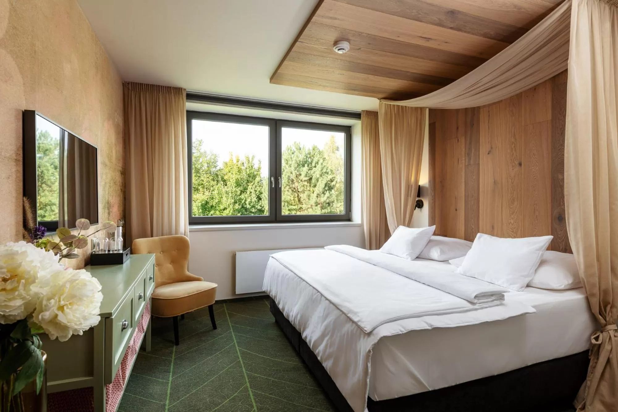 Bed in HERBARIUM boutique hotel