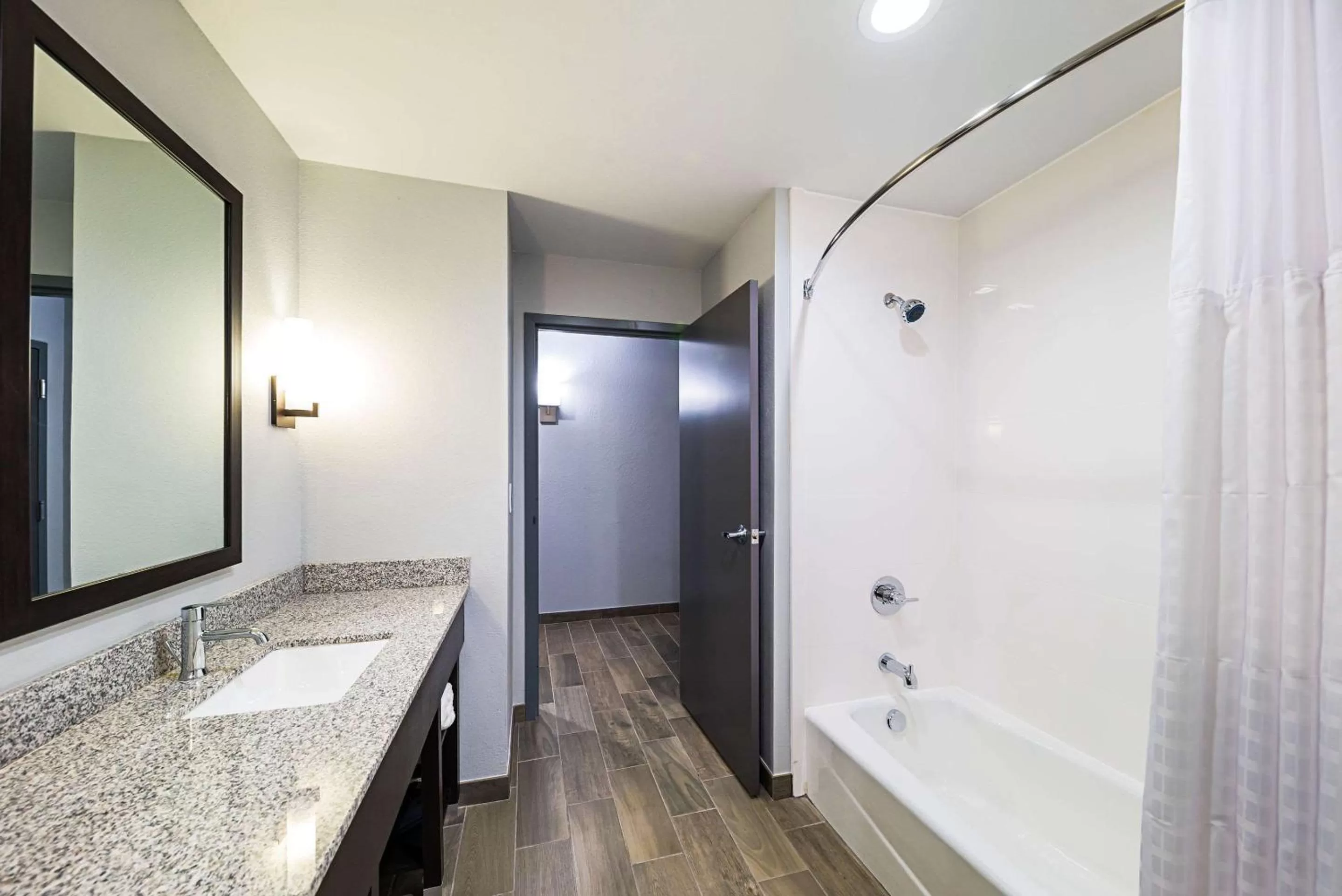 Bathroom in Comfort Inn & Suites Oklahoma City near Bricktown