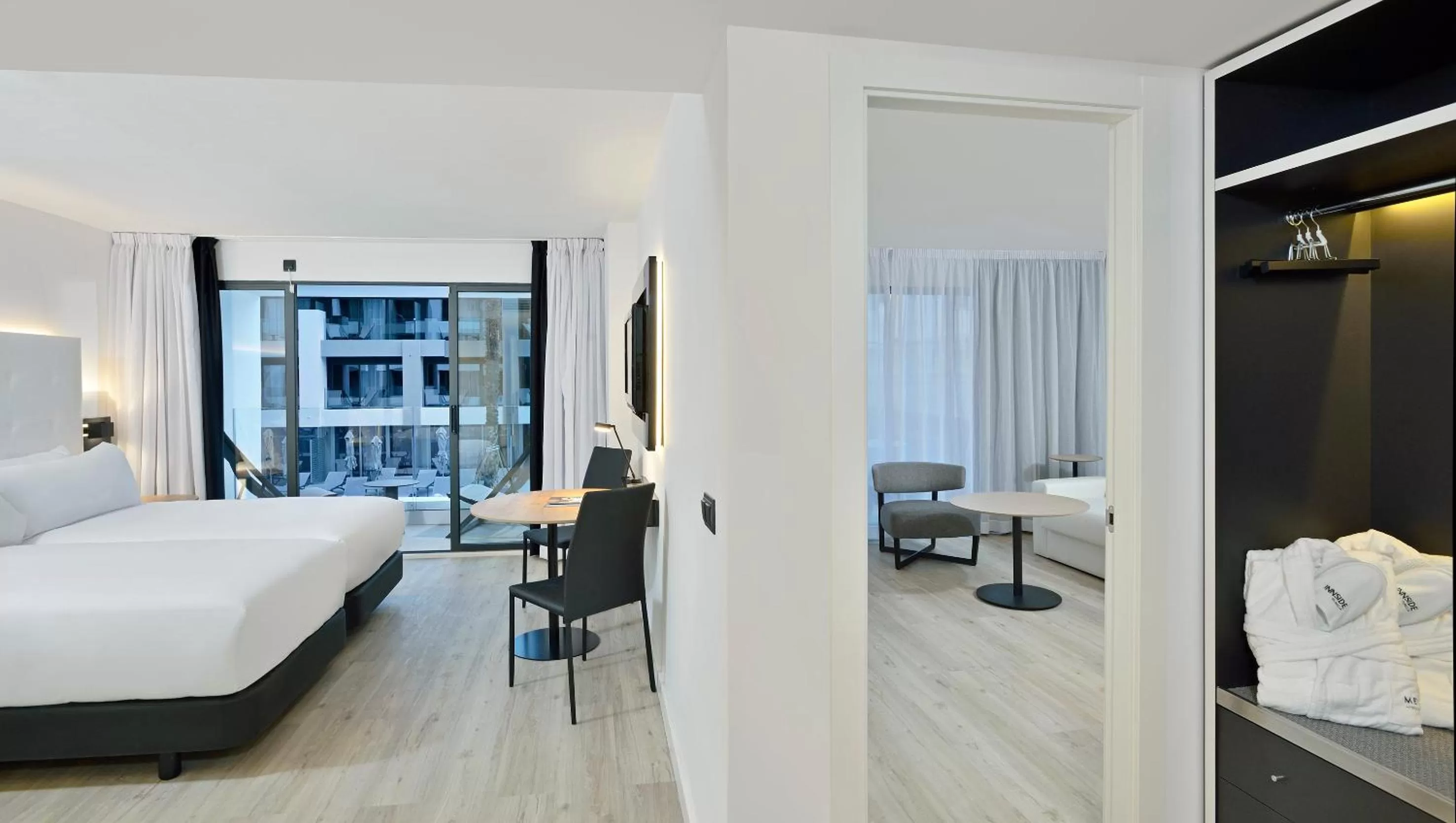 Bedroom, Bed in INNSiDE by Meliá Palma Bosque