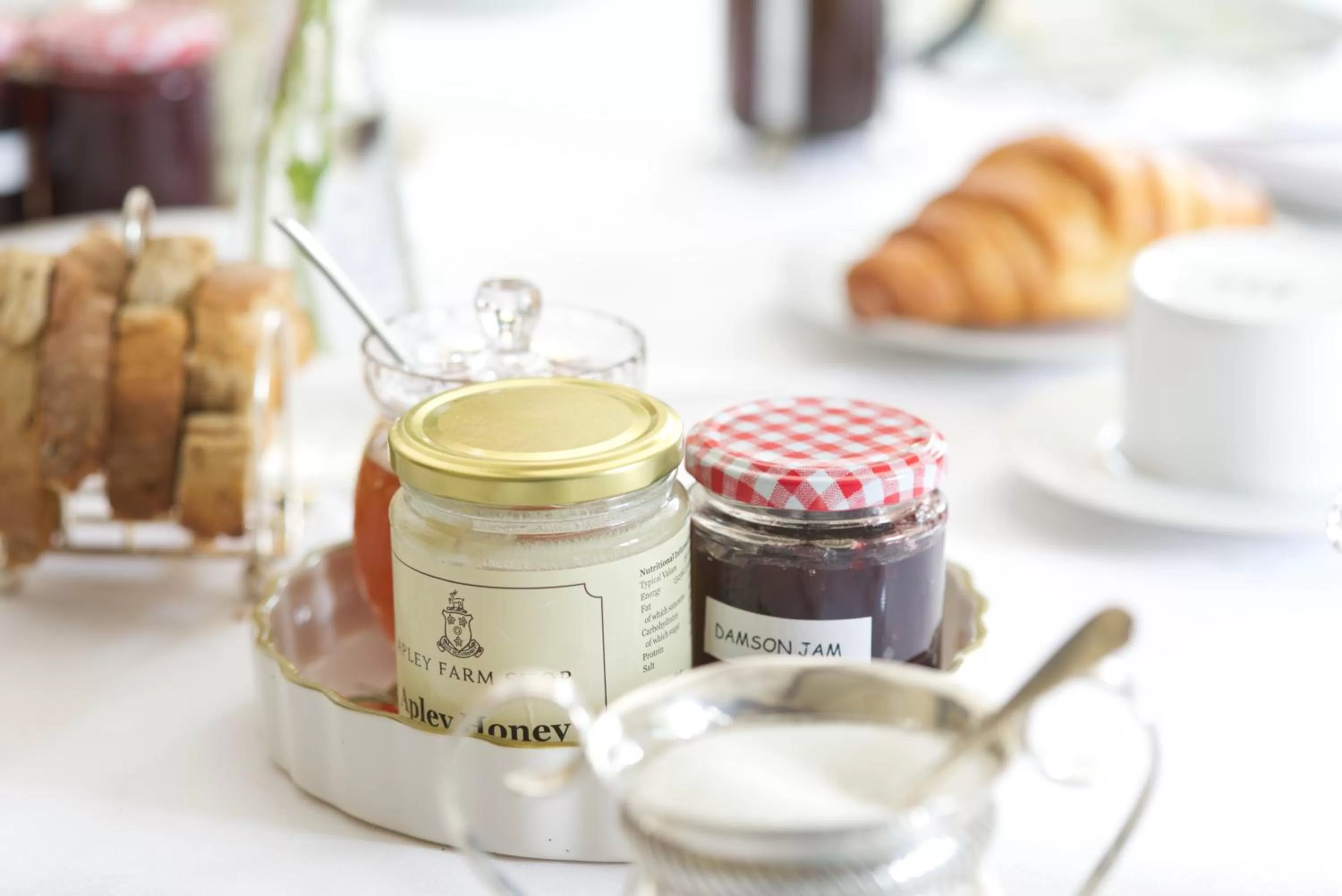 Breakfast in Church Farm B&B near Telford and Ironbridge