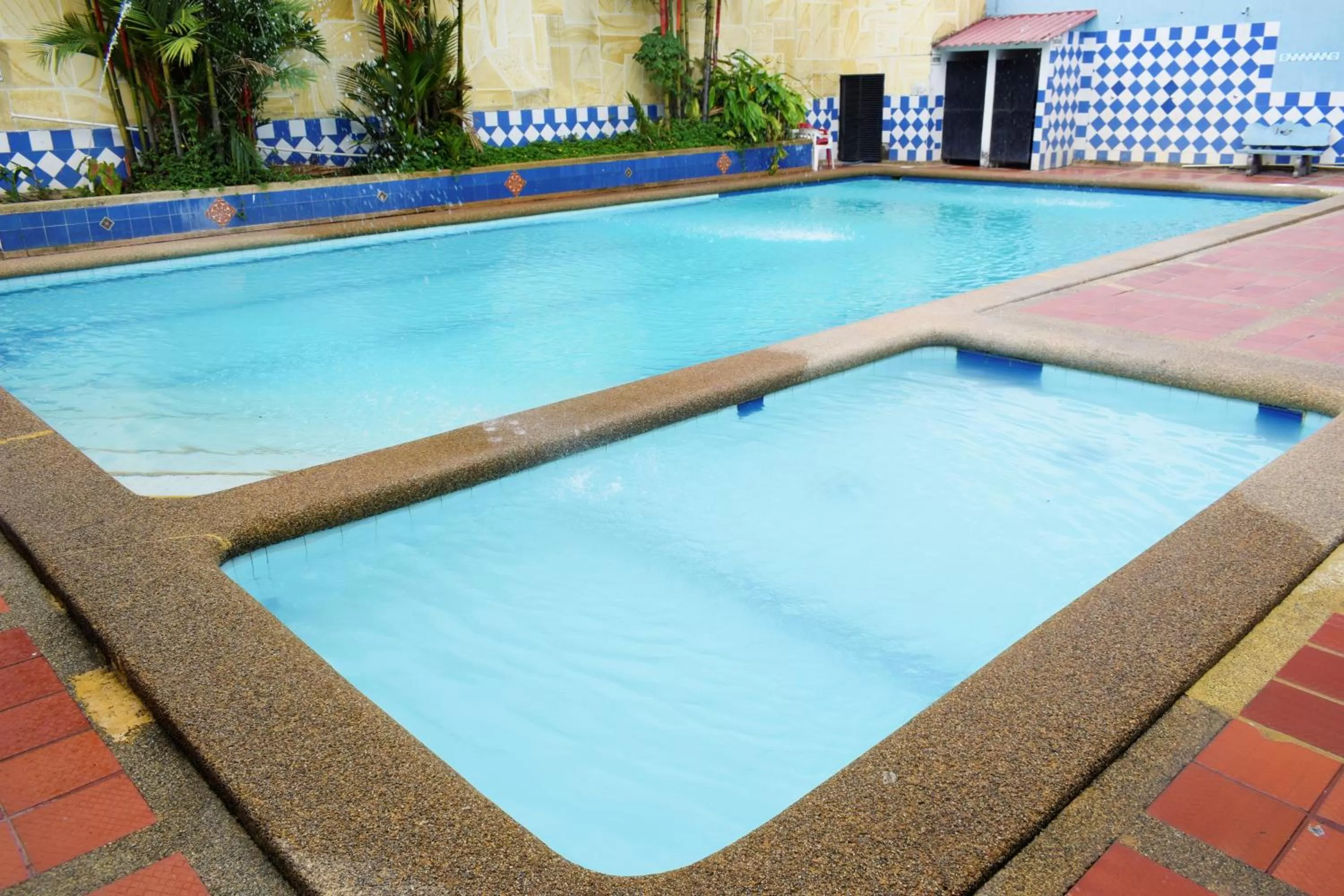 Swimming Pool in Hotel Descanso Inn Villavicencio