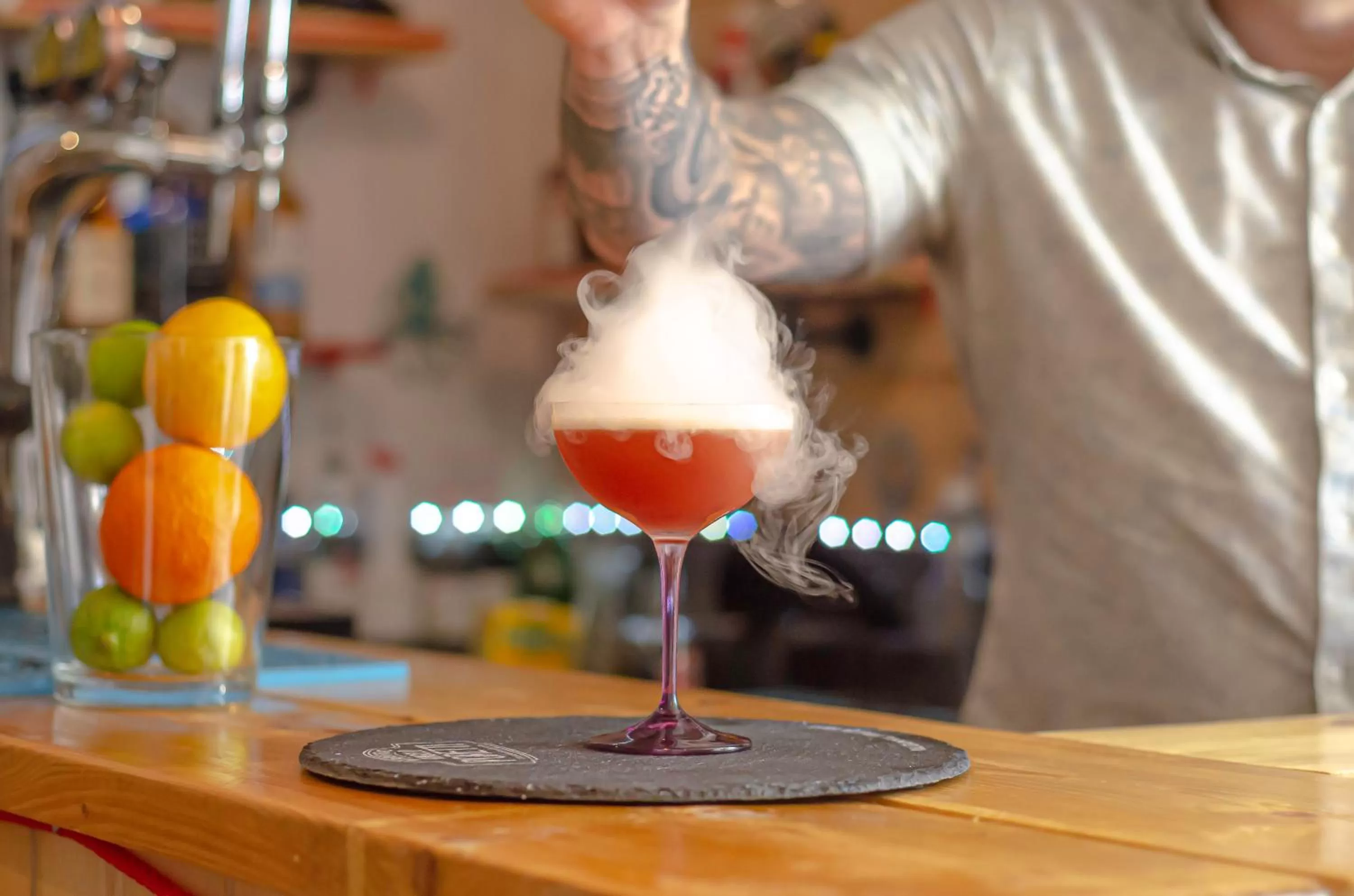 Lounge or bar in Molesworth Arms