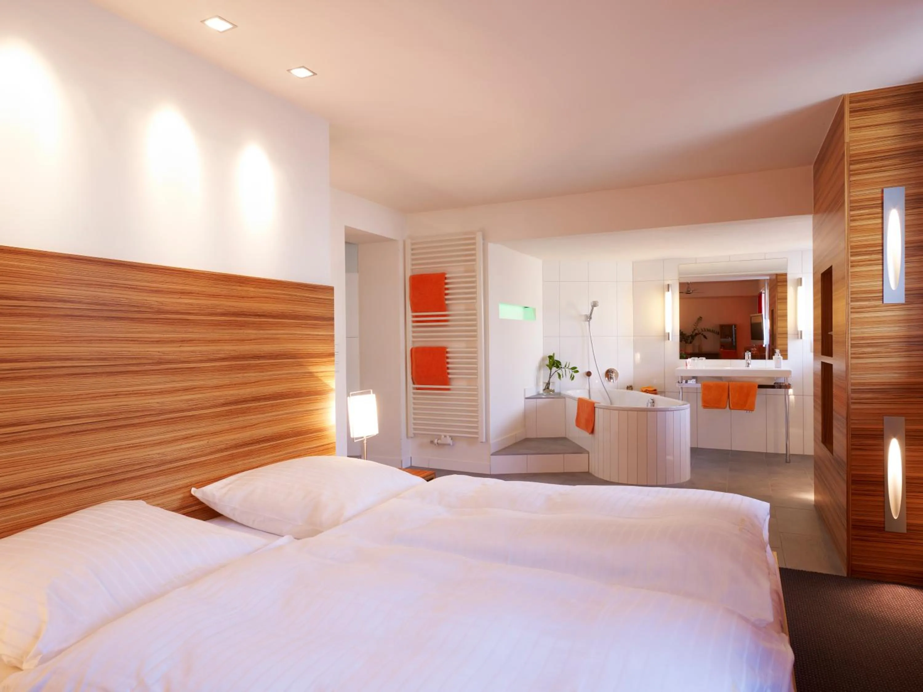 Photo of the whole room, Bed in Hotel VICTORIA Nürnberg