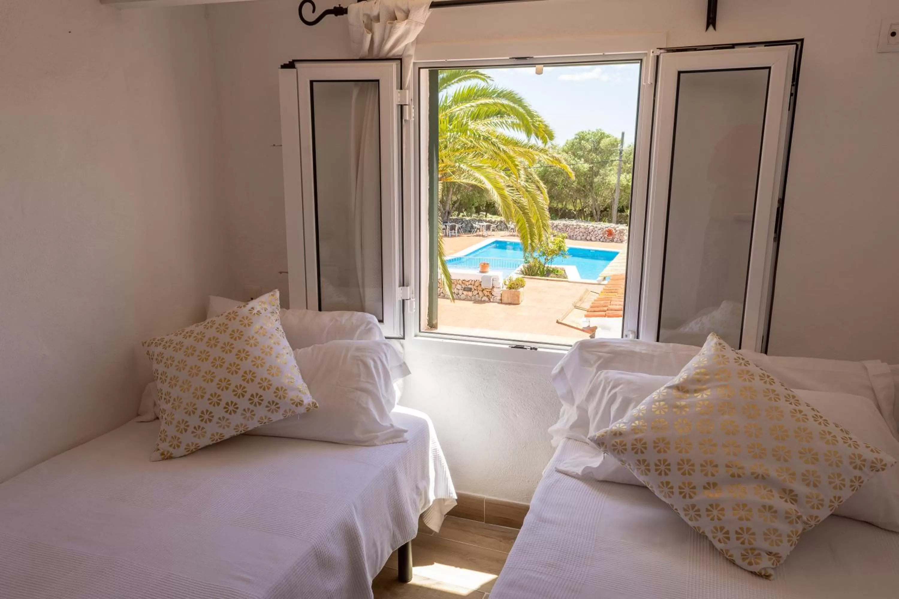 Bed in Agroturismo Binissafullet Vell
