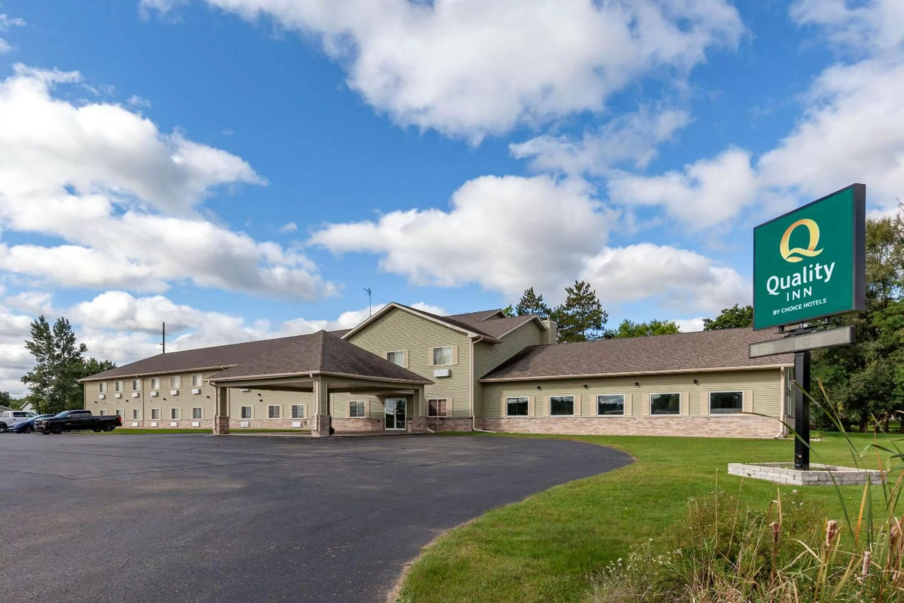 Quality Inn Redgranite