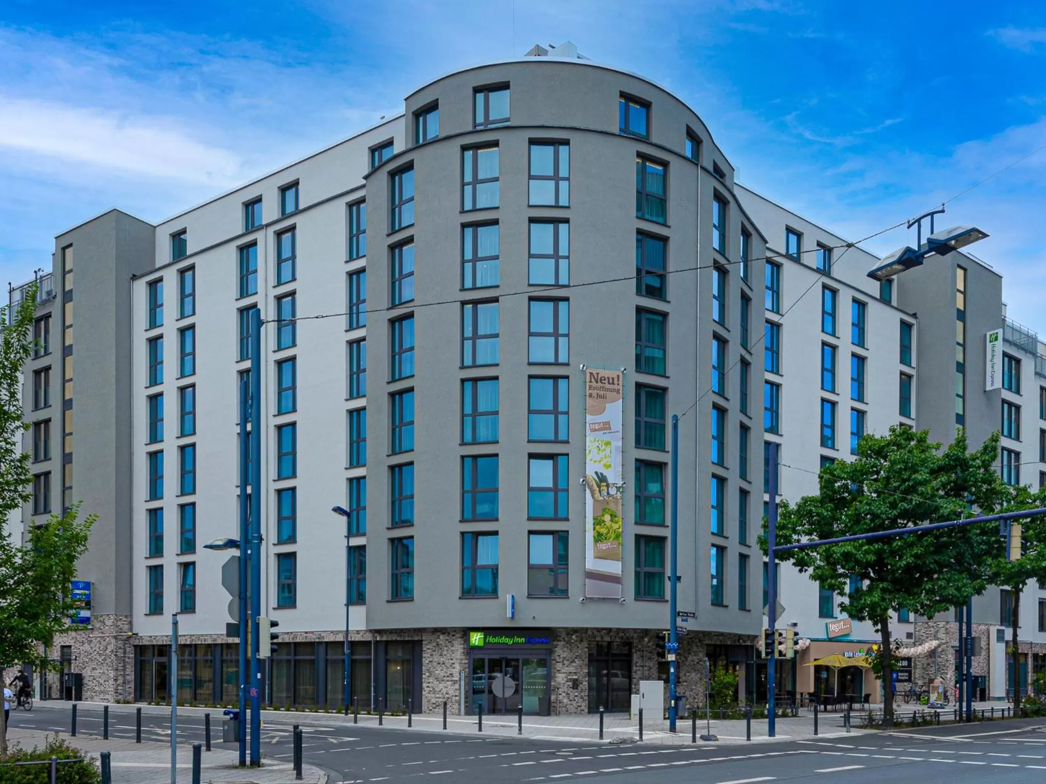 Property building in Holiday Inn Express - Offenbach by IHG