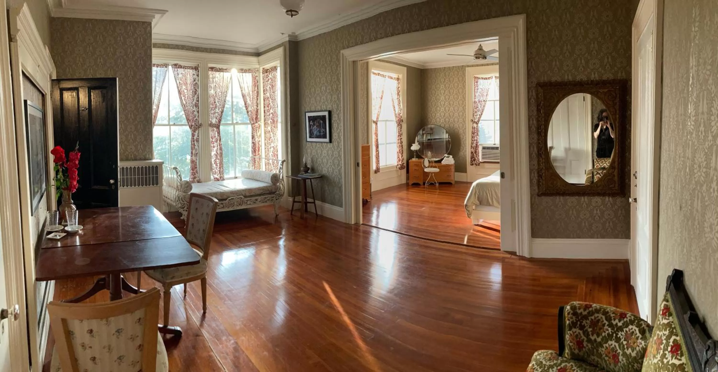 The Wedding Cake House