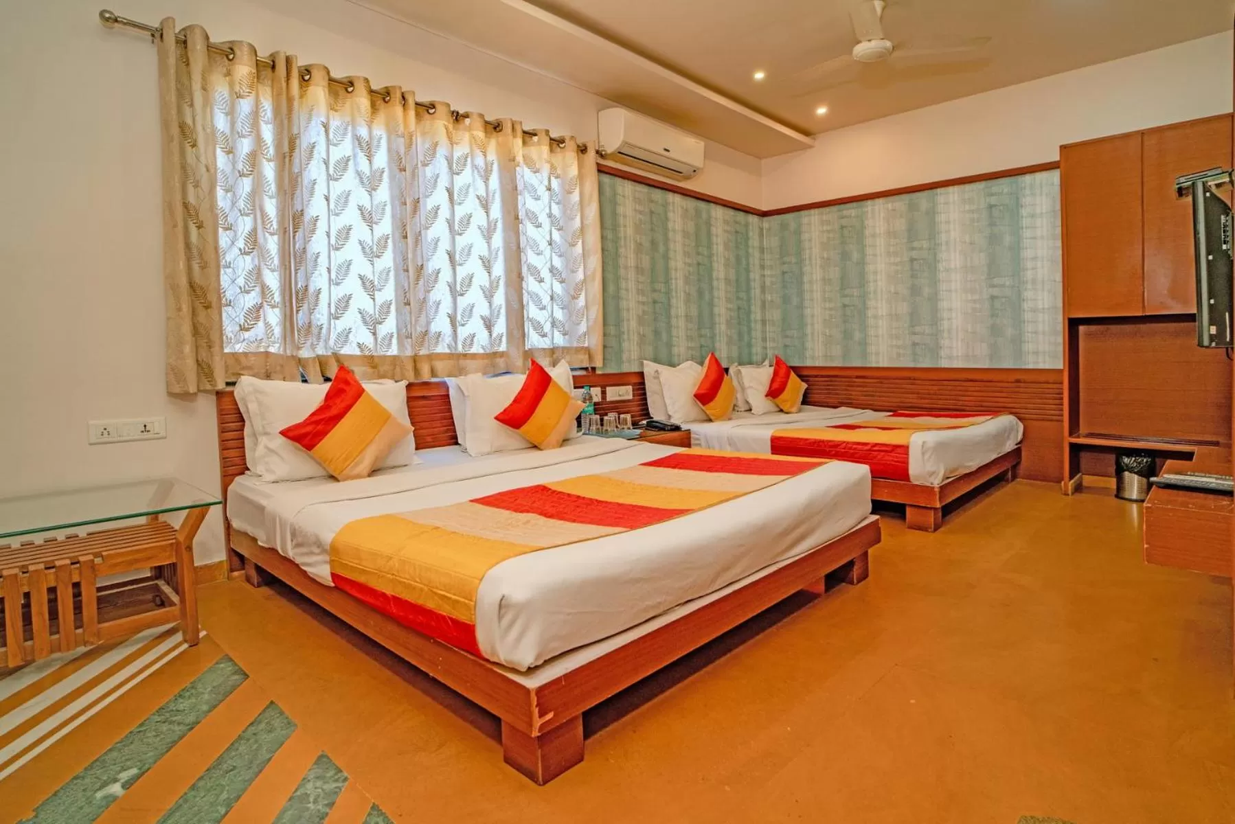 Bedroom, Bed in Uddhav Vilas A Family Hotel