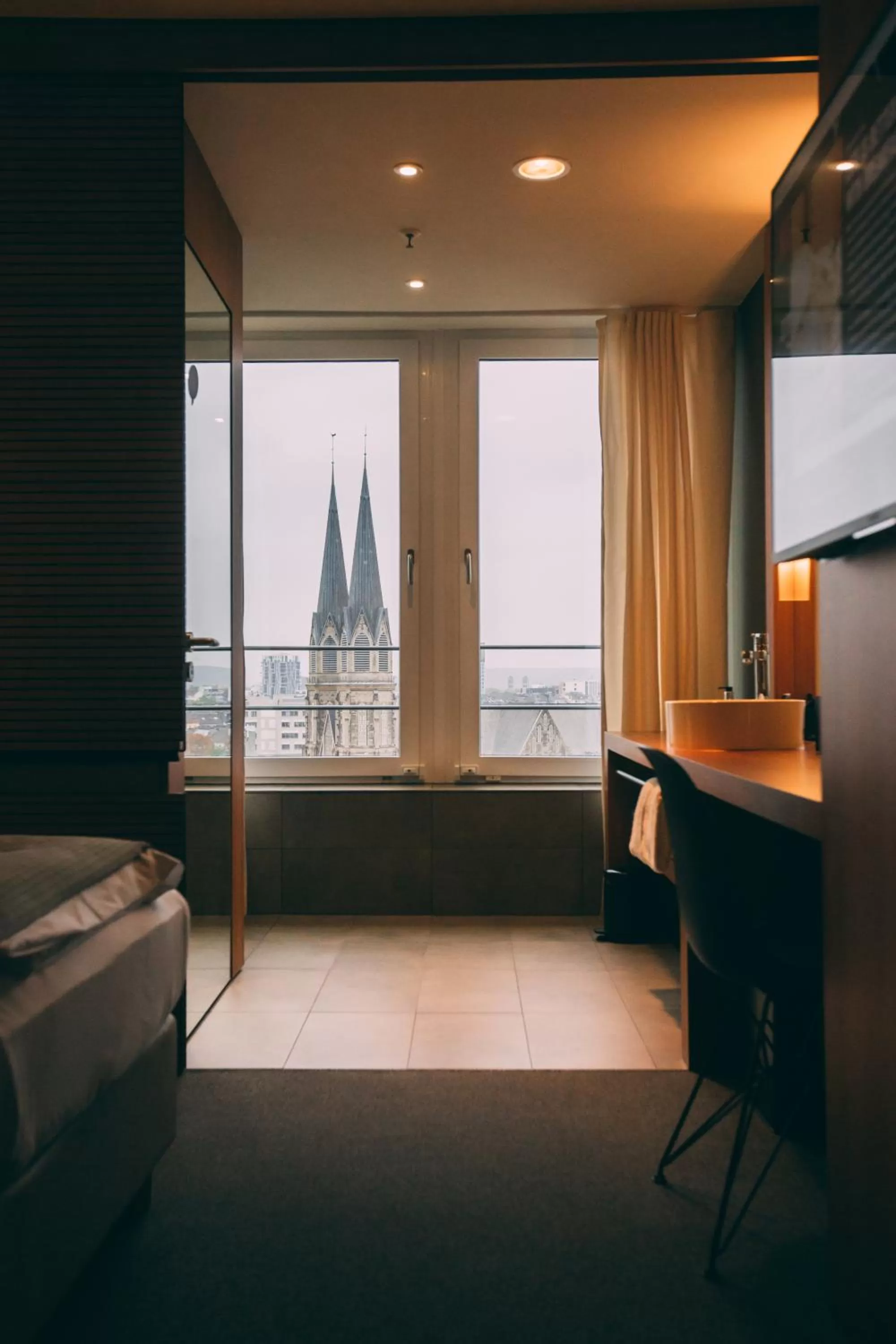 Bedroom, Bed in Me and All Hotel Dusseldorf, by Hyatt