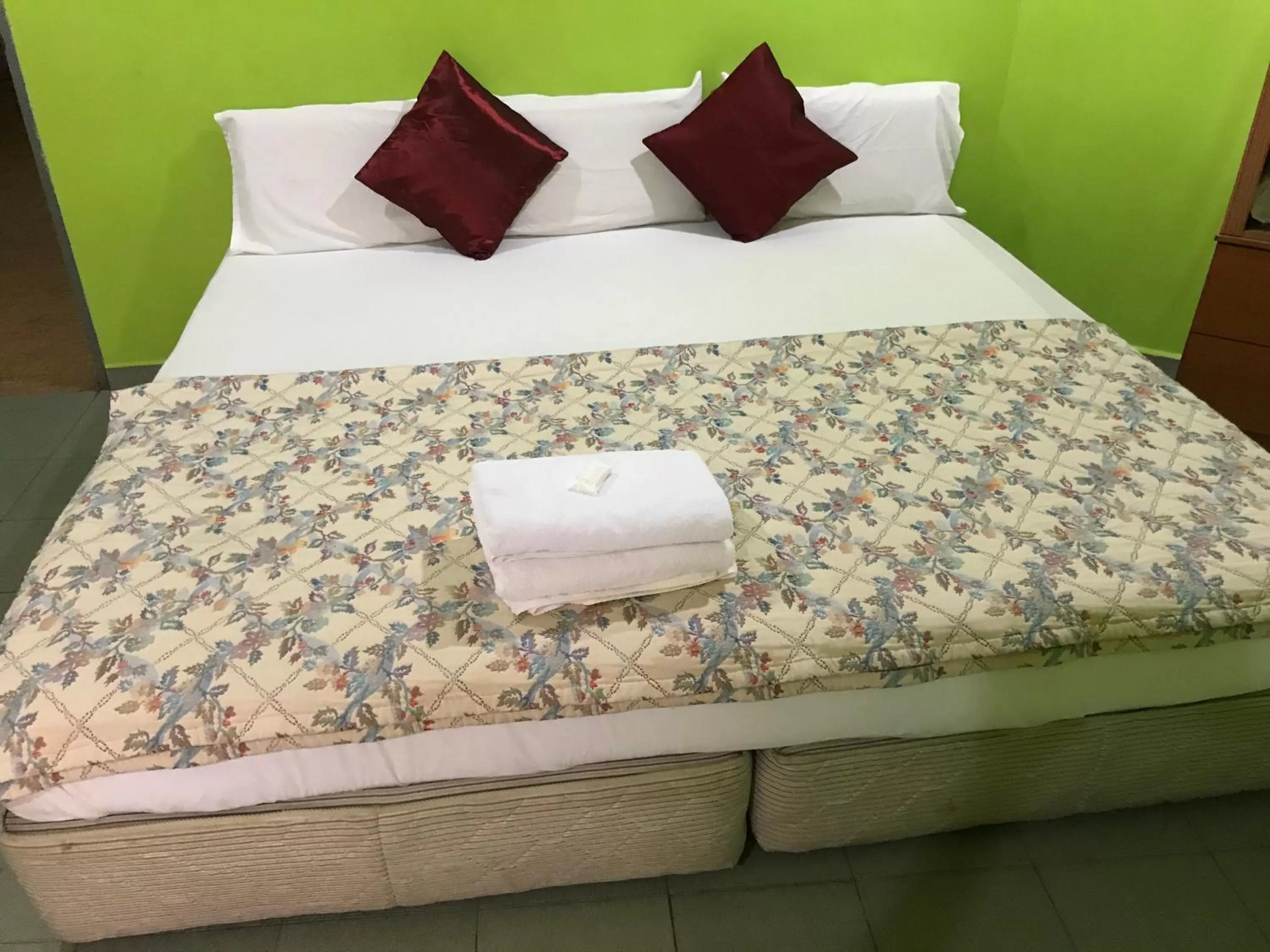 Bed in Hotel Cahaya