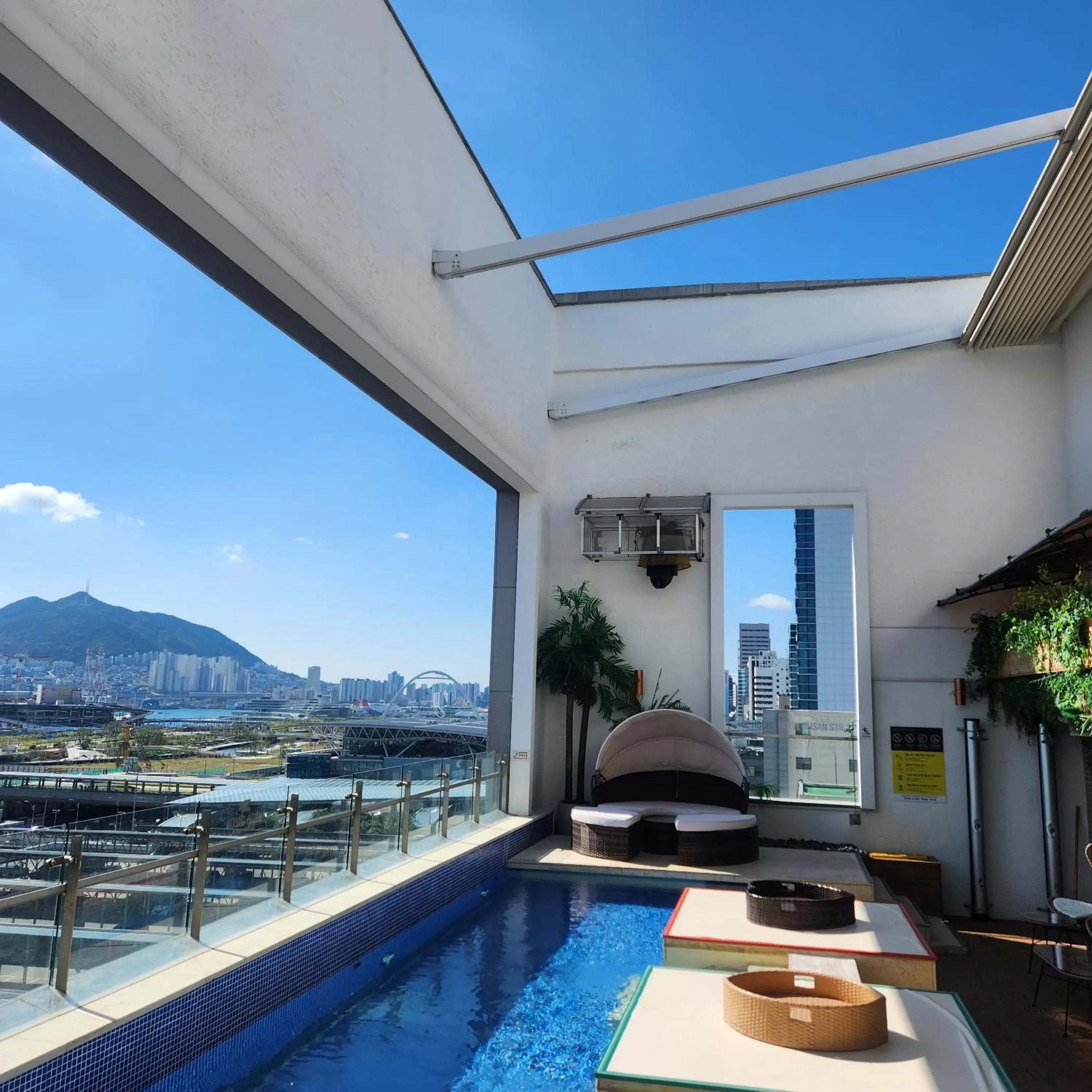 Hound Hotel Busan Station Hound Hotel Busan Station