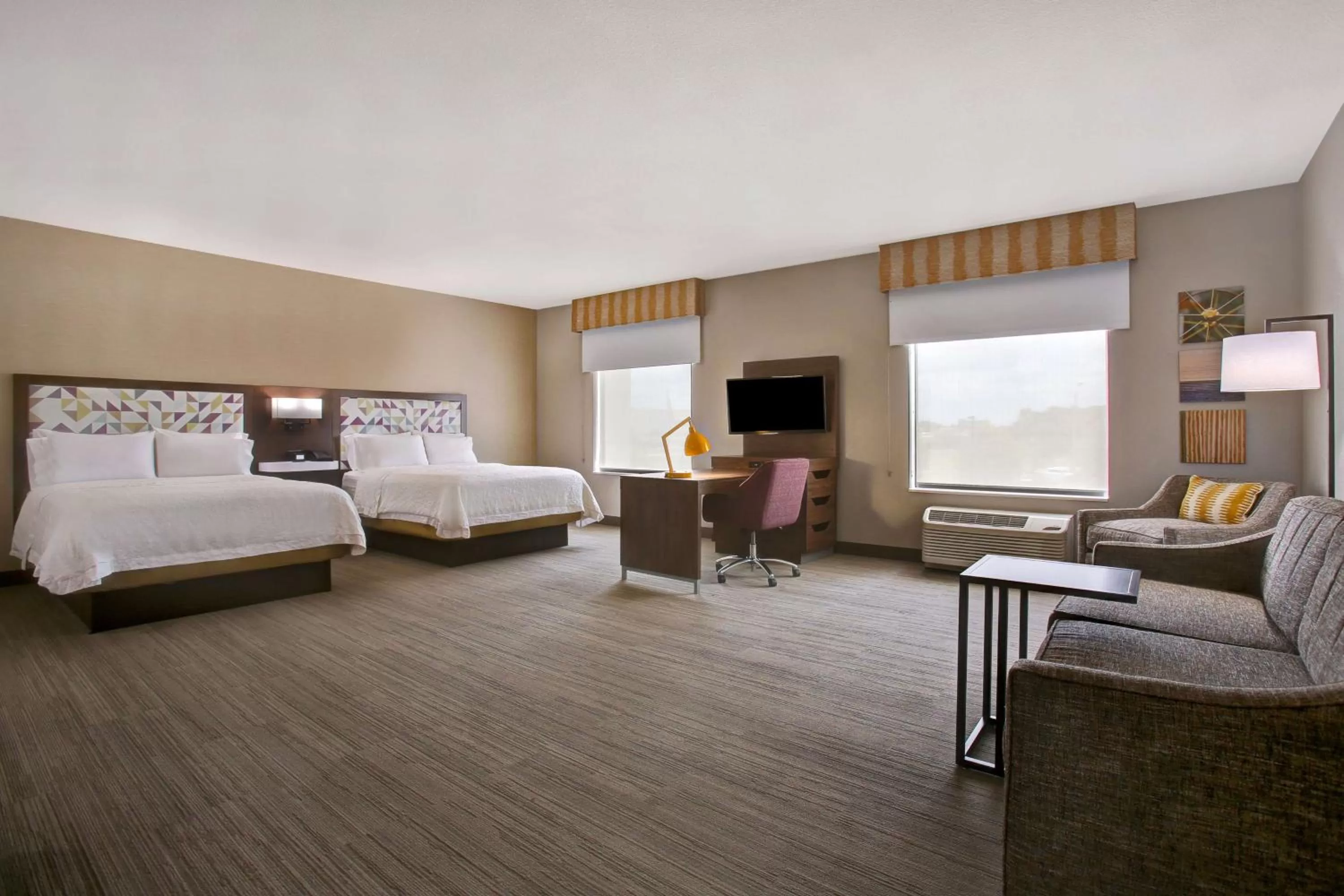 Bedroom, Bed in Hampton Inn & Suites Dallas-DeSoto