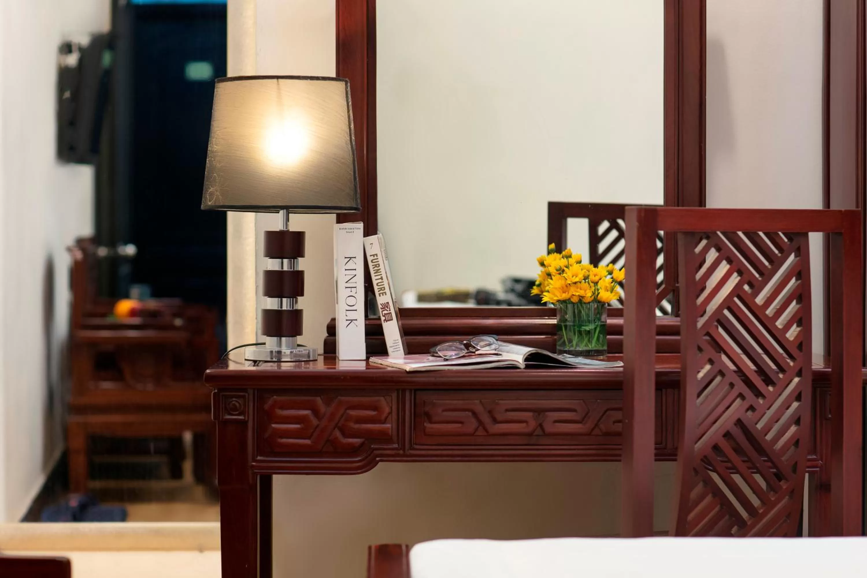 TV and multimedia in Bonjour Hanoi Hotel & Travel