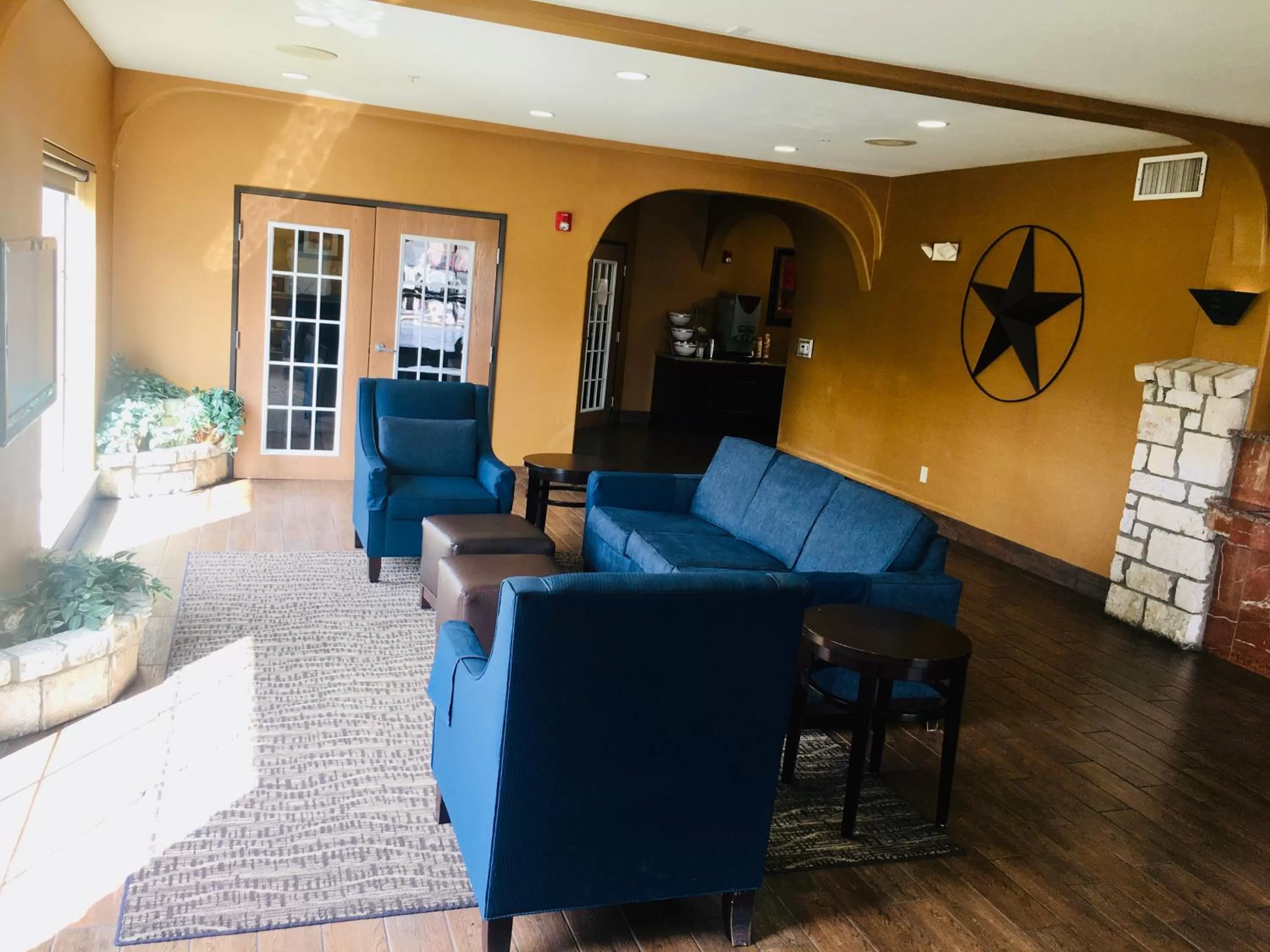 Lobby or reception in Comfort Suites San Antonio Near Seaworld