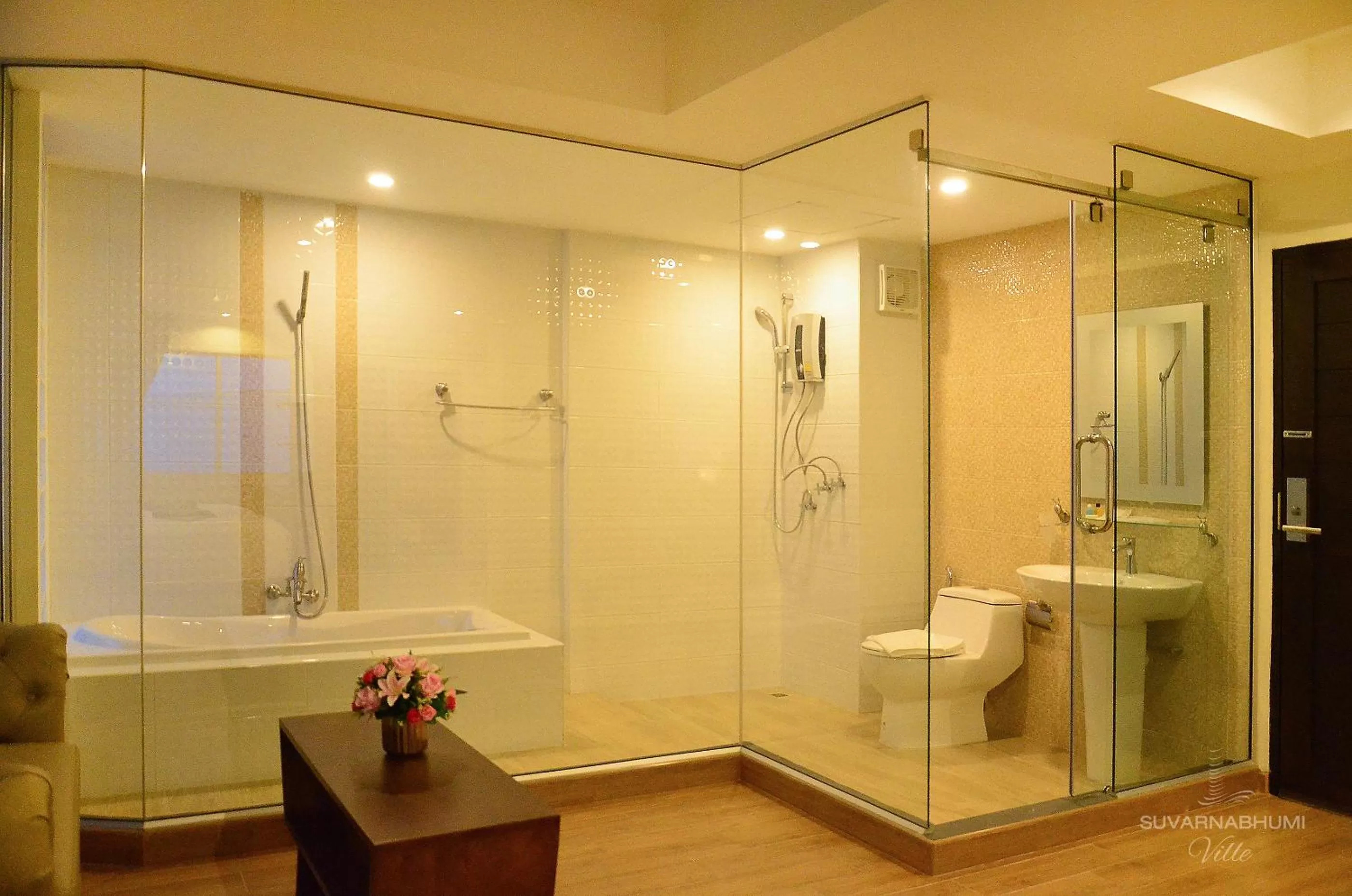 Premier Junior Suite in Suvarnabhumi Ville Airport Hotel