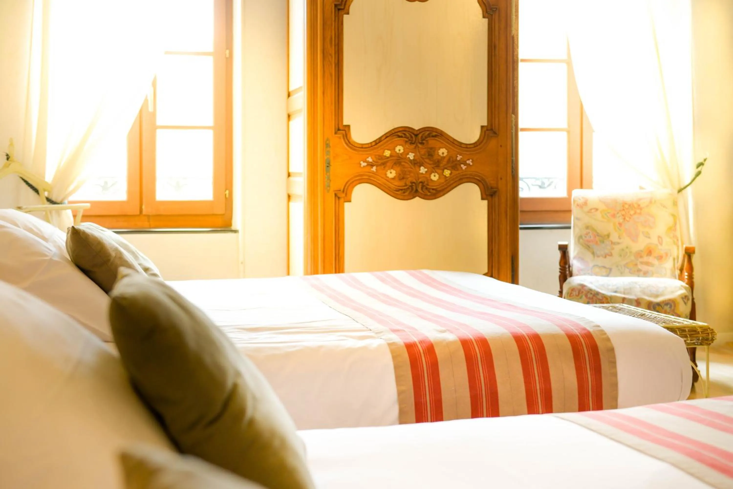 Bedroom, Bed in Logis Hôtel Restaurant Résidence