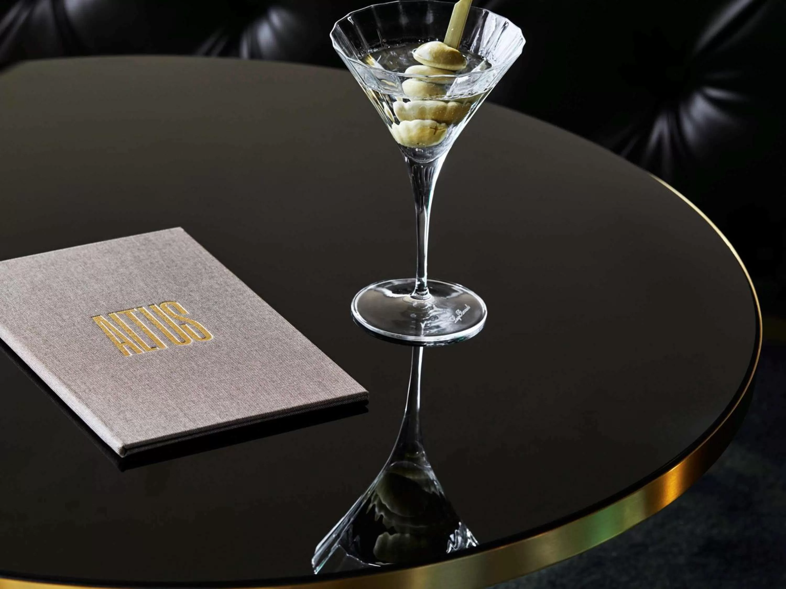 Lounge or bar in Hotel Chadstone Melbourne MGallery Collection