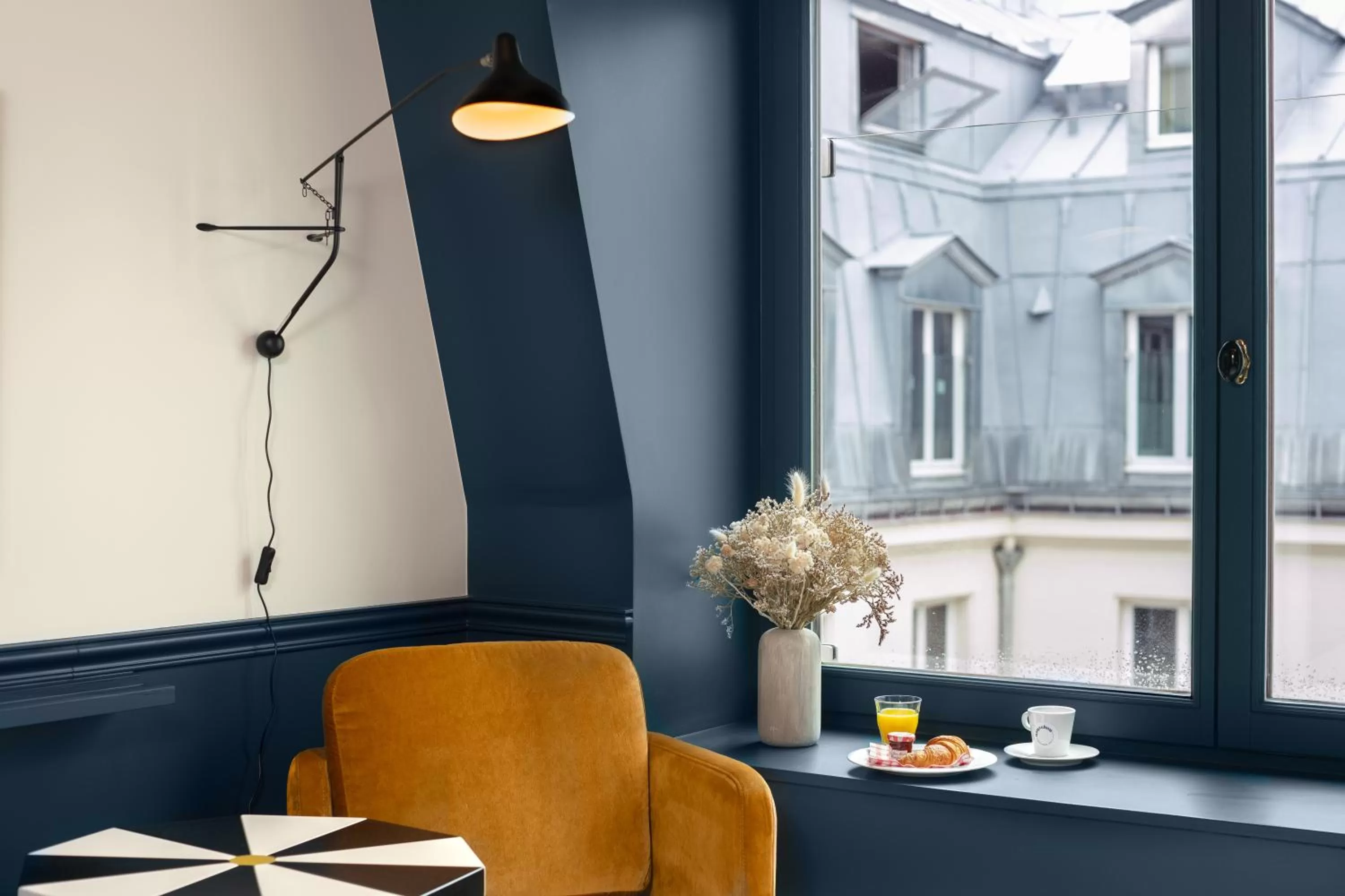 Bedroom in Chouchou Hotel