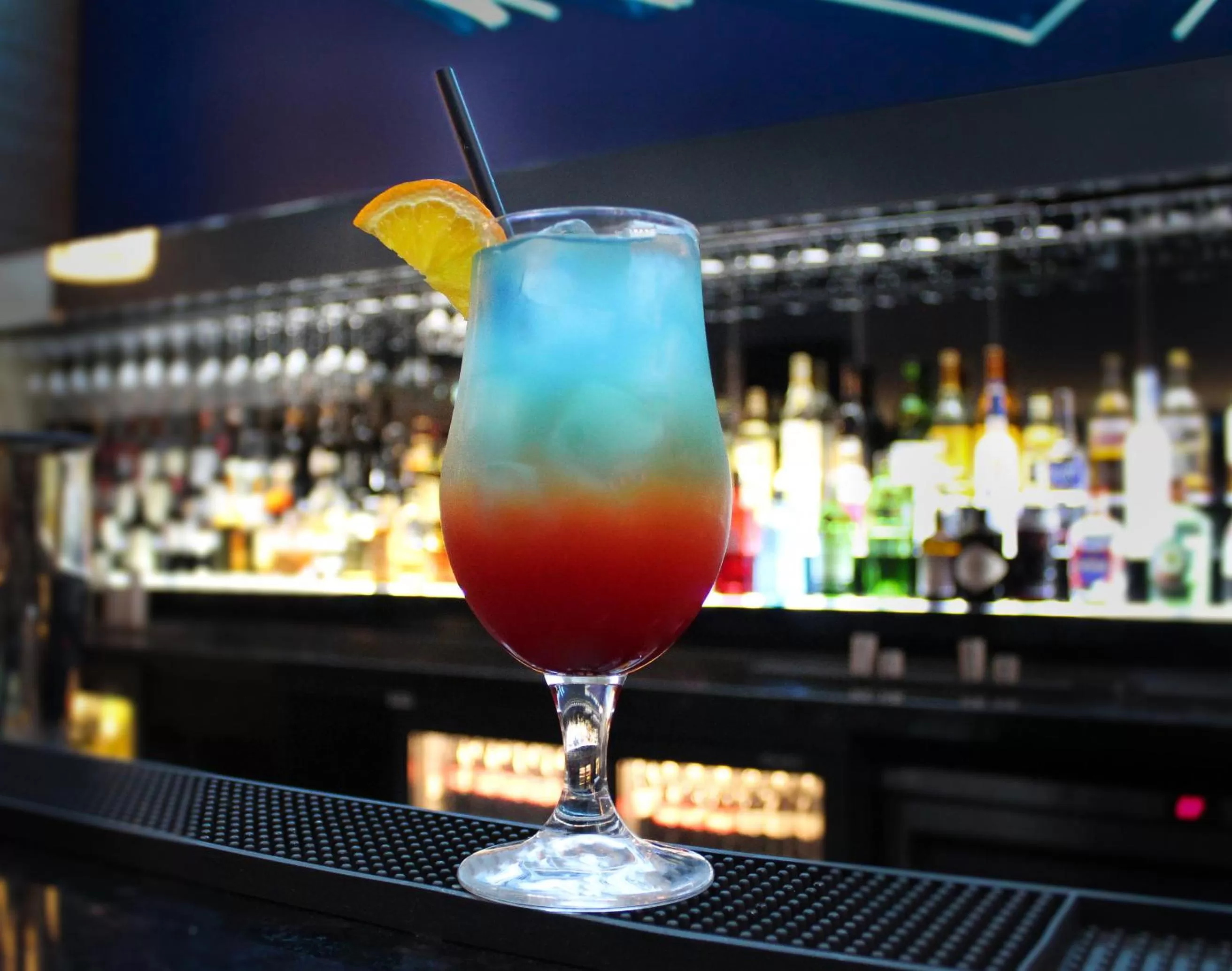 Lounge or bar in Crowne Plaza London Heathrow T4 by IHG