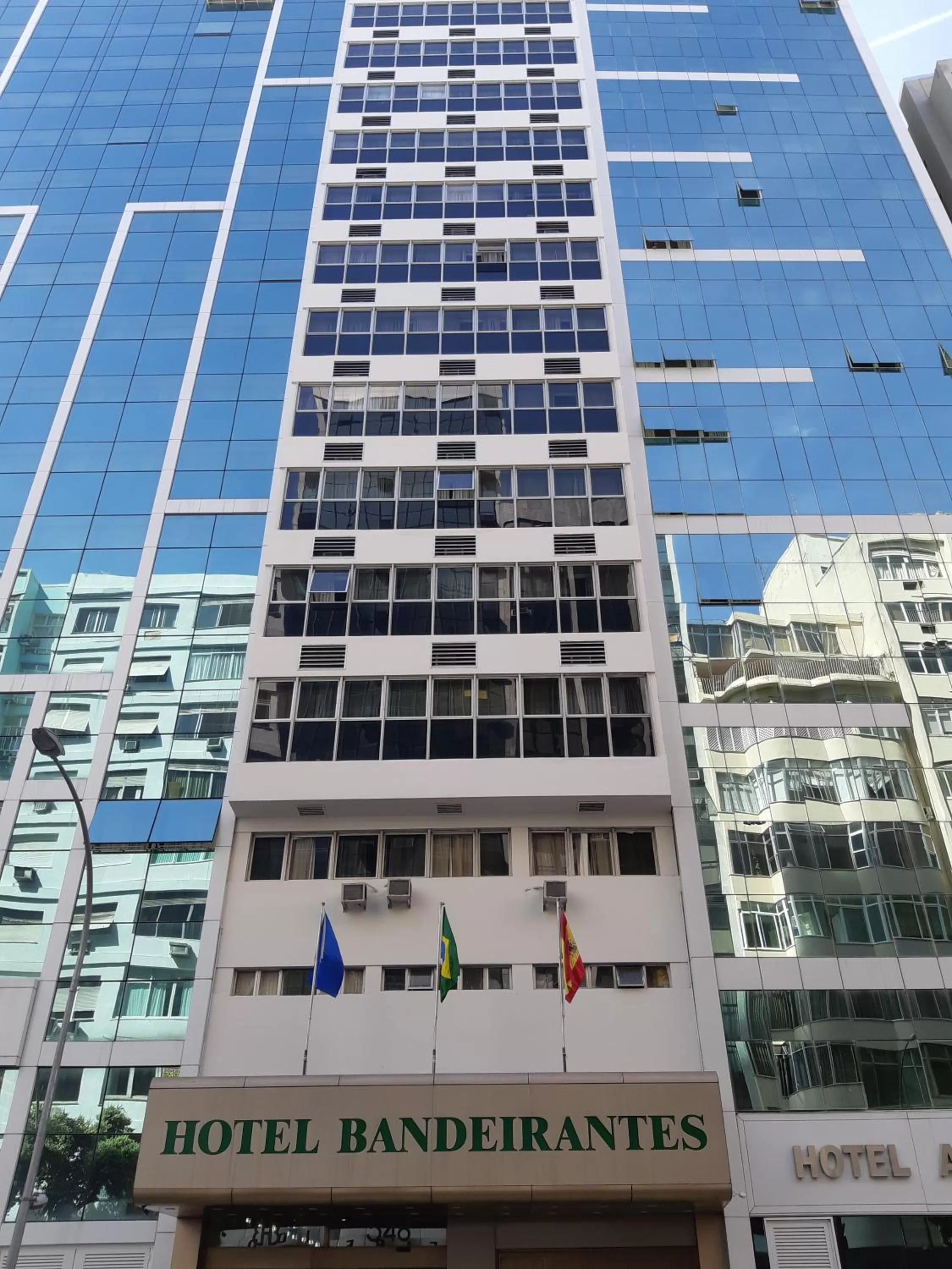 Facade/entrance in Hotel Bandeirantes