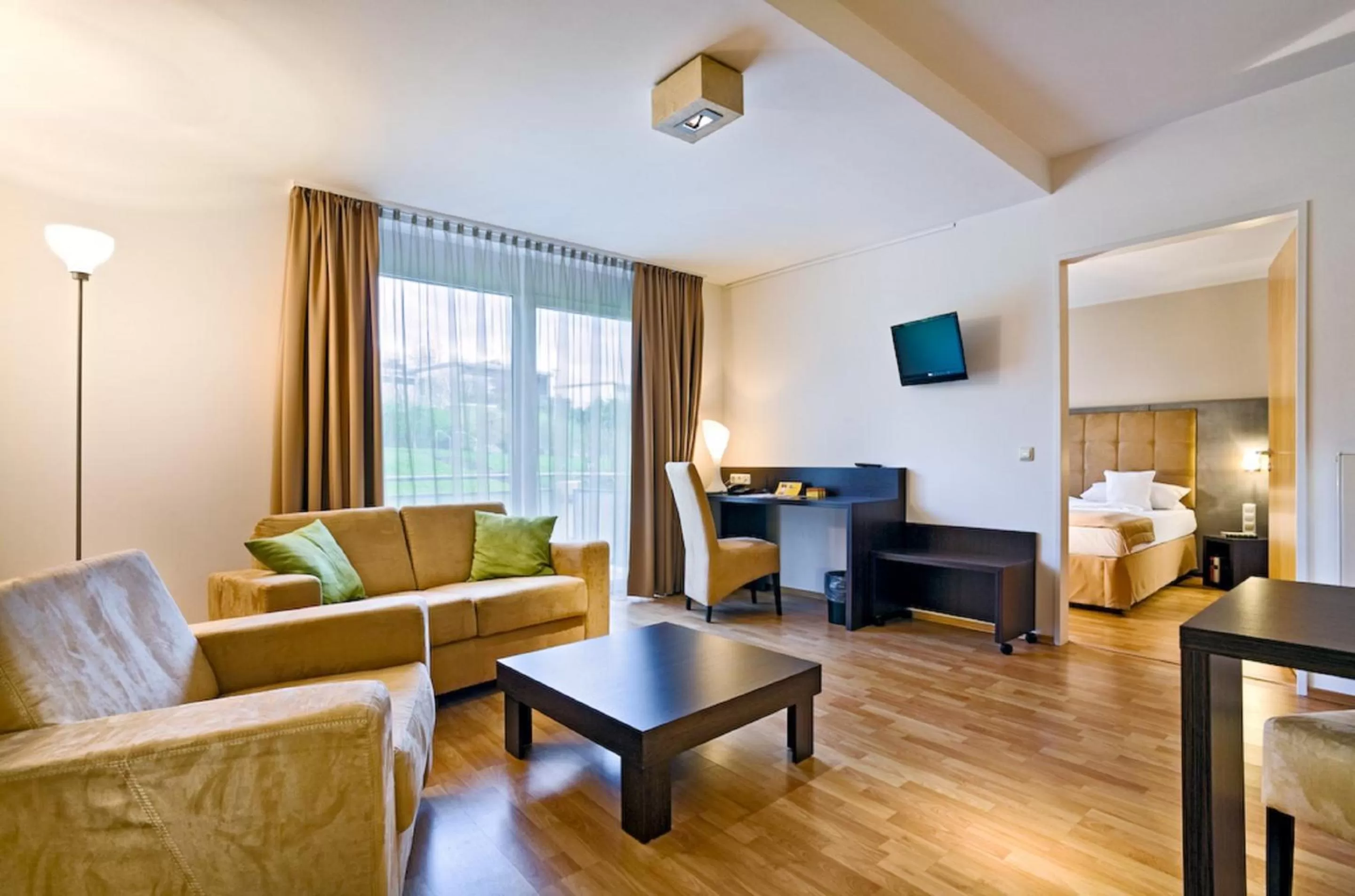 Living room, Bed in Art Hotel Superior