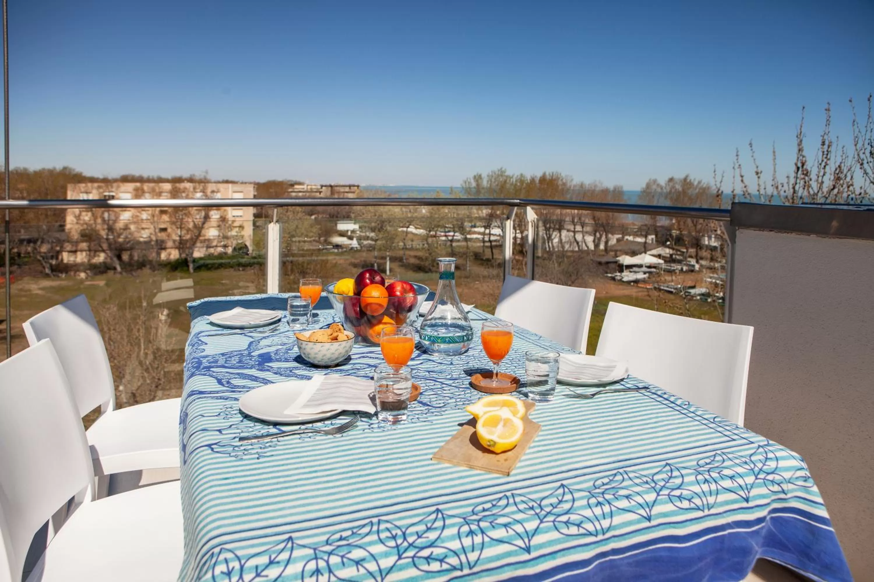 Balcony/Terrace in Residence Sunrise