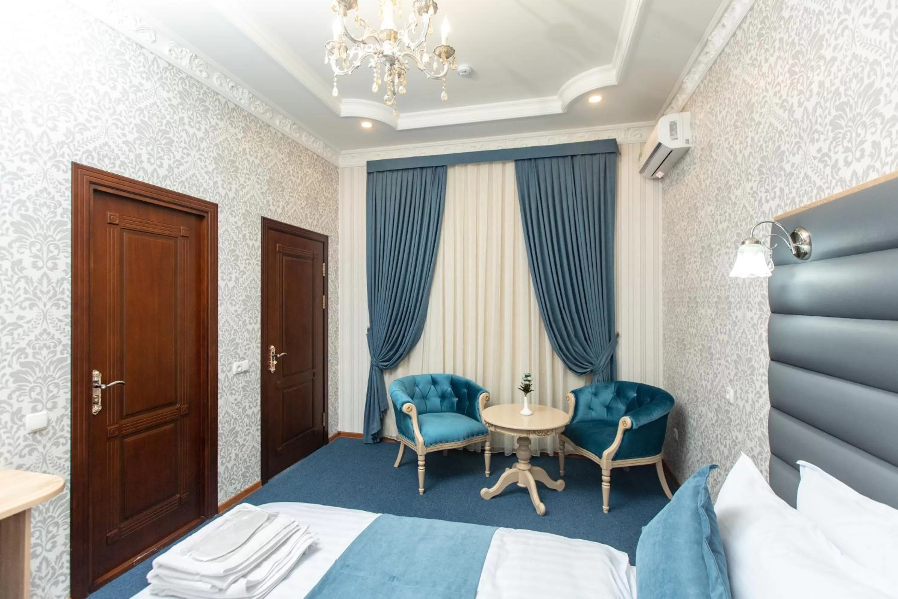 Decorative detail, Bed in Mirzo Boutique Hotel