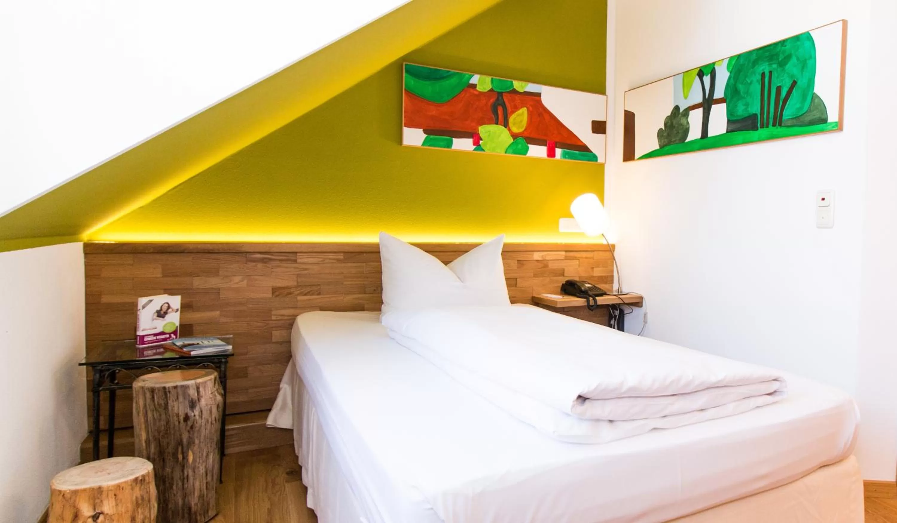 Photo of the whole room, Bed in Romantik Hotel Hirschen