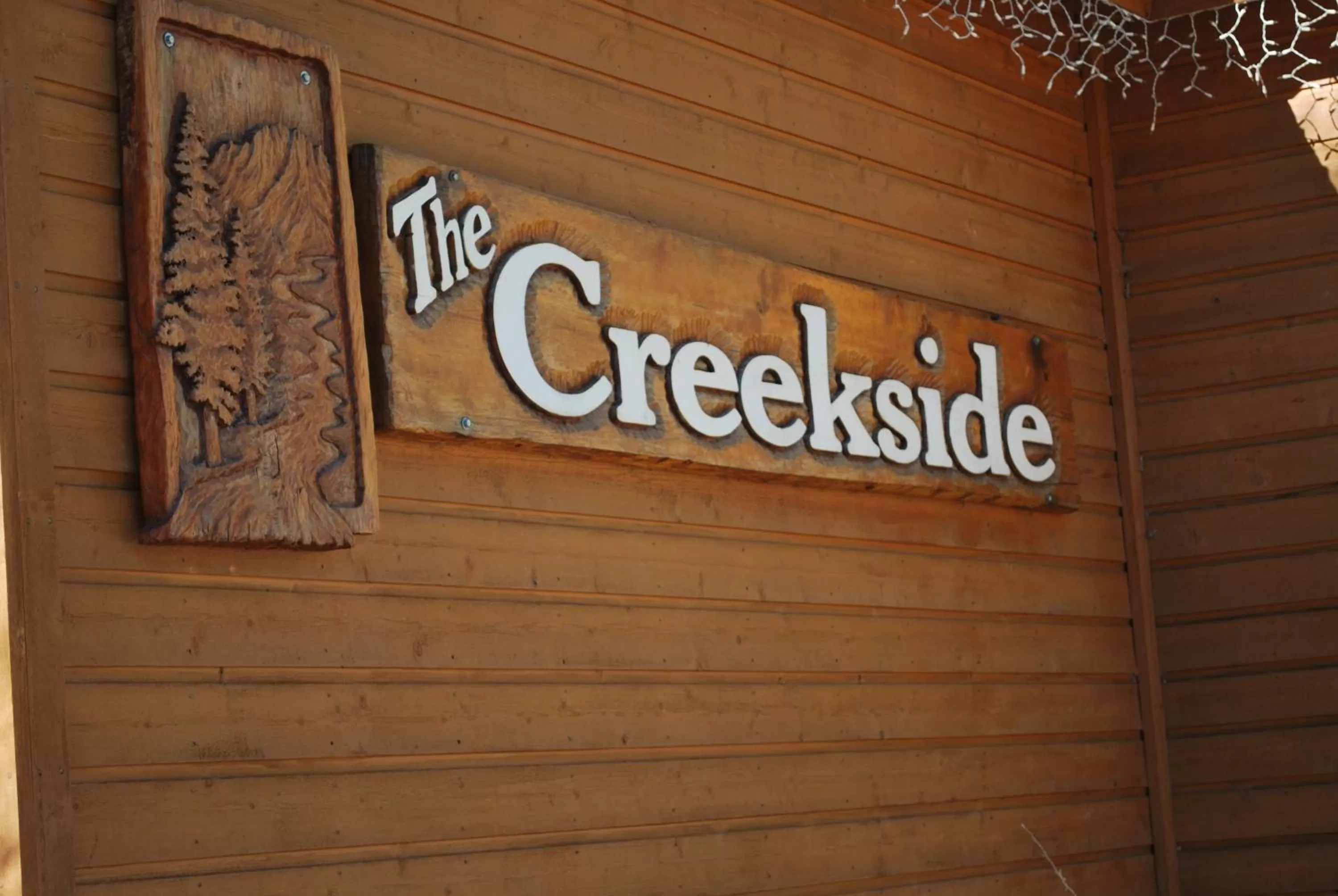 Logo/Certificate/Sign in Double Eagle Resort and Spa