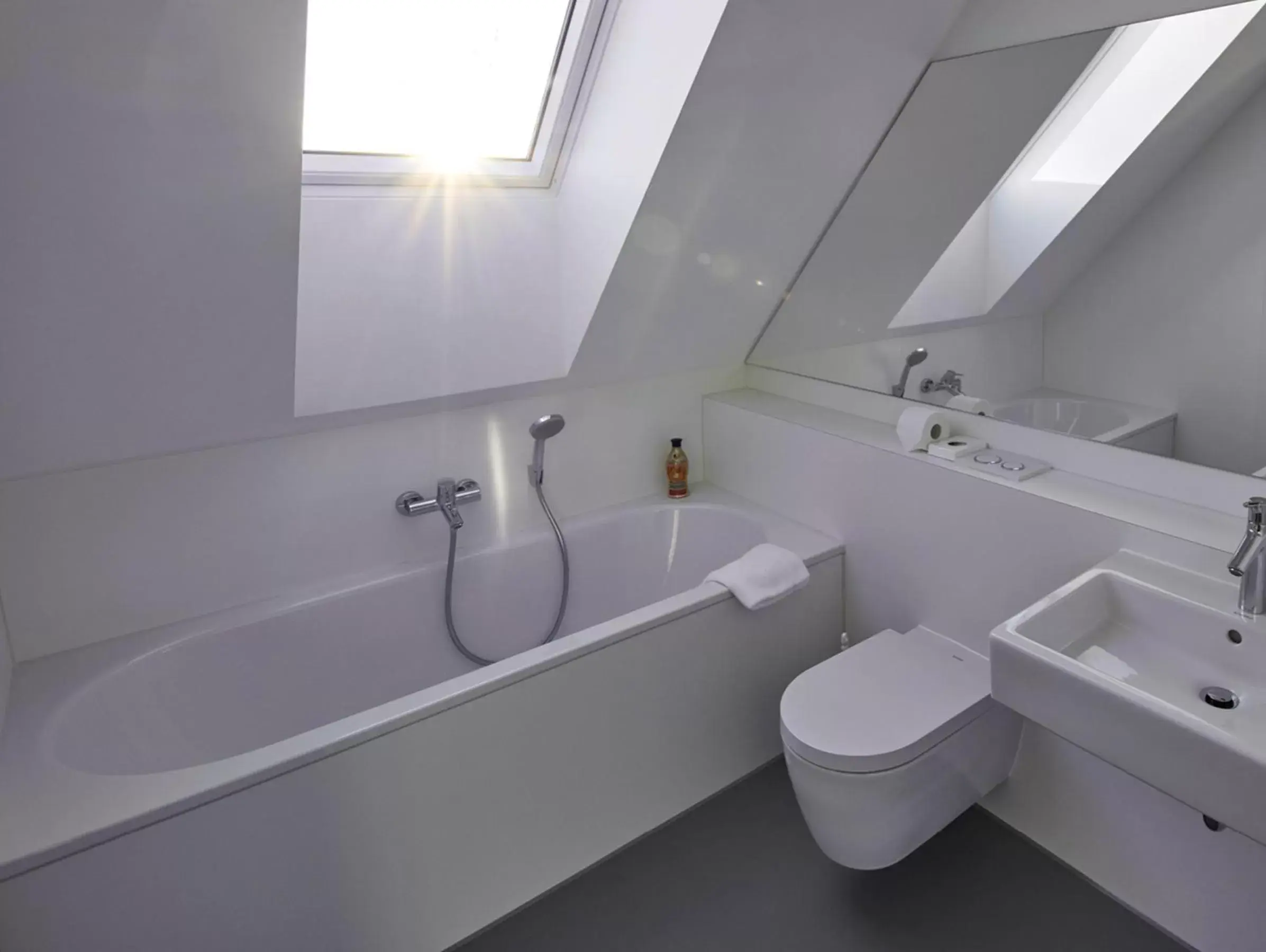 Double Room - Disability Access in Radhotel am Gleis Double Room - Disability Access in Radhotel am Gleis