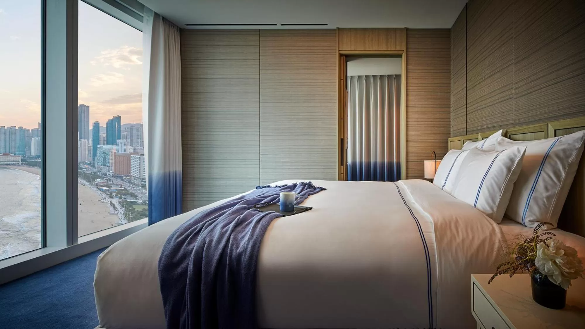 Premier Suite Double Room with Ocean View in Signiel Busan