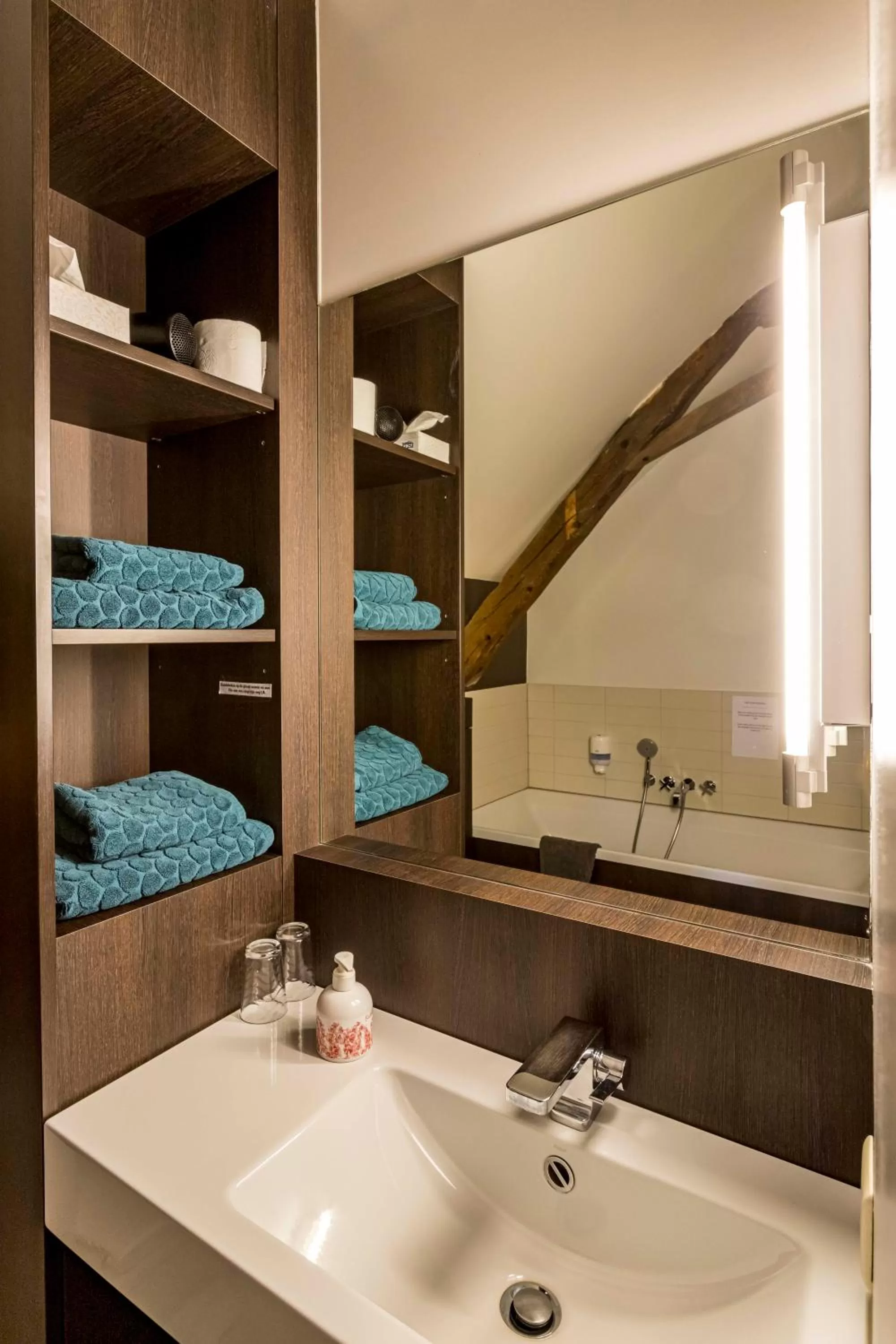 Bathroom in De Pastorie