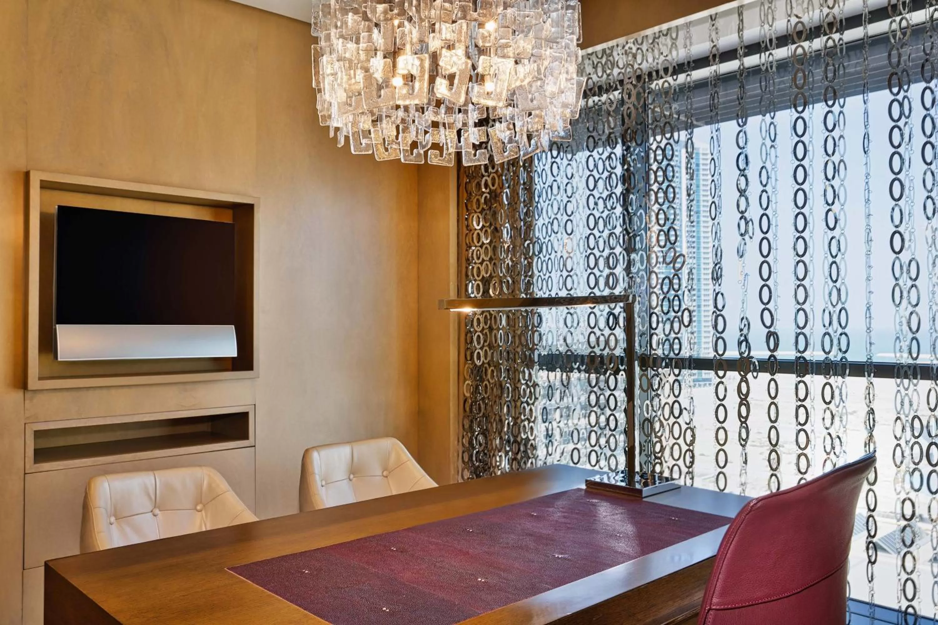 Photo of the whole room, Bed in The Westin City Centre Bahrain