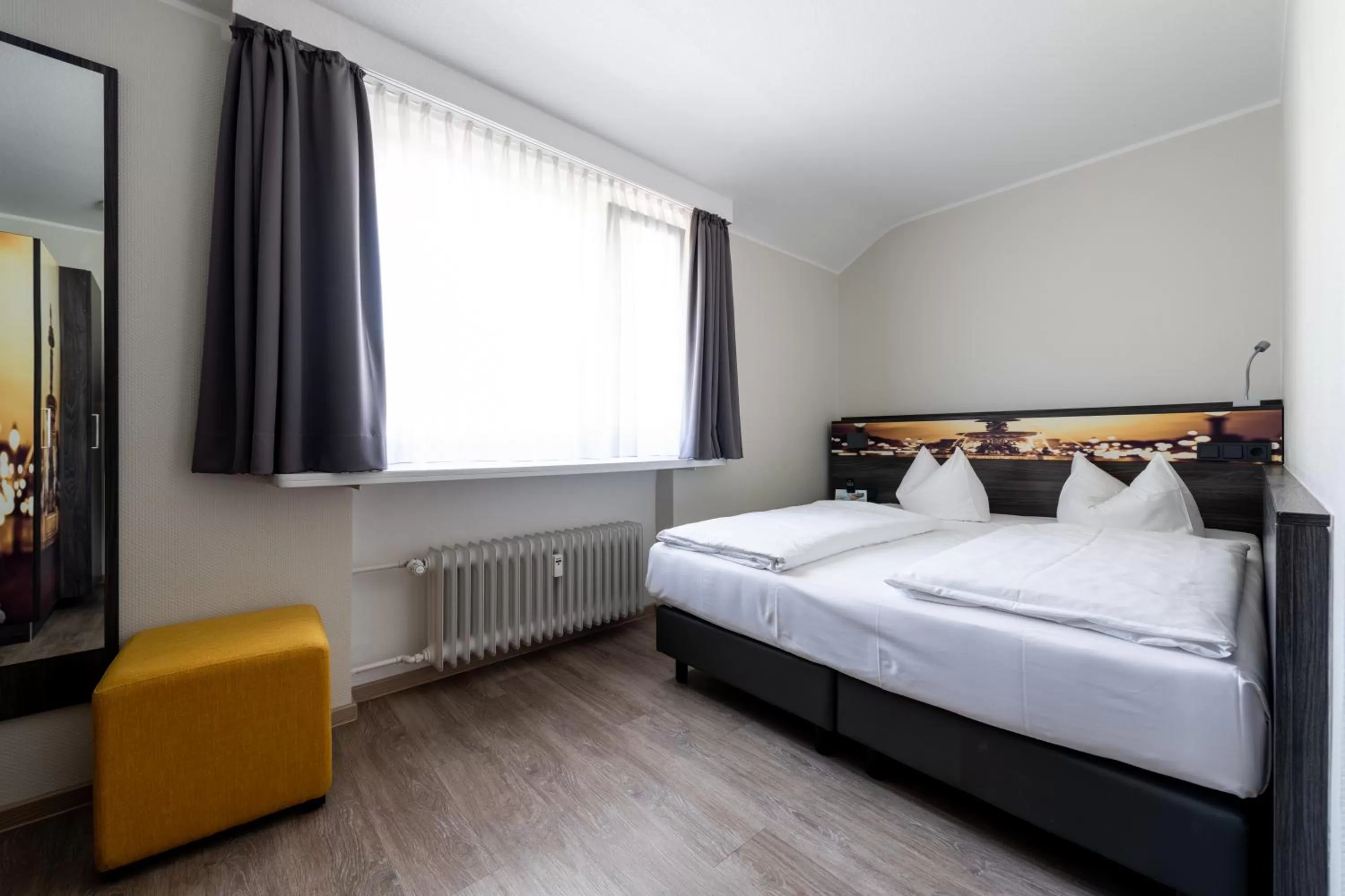 Bed in Art Hotel Aachen