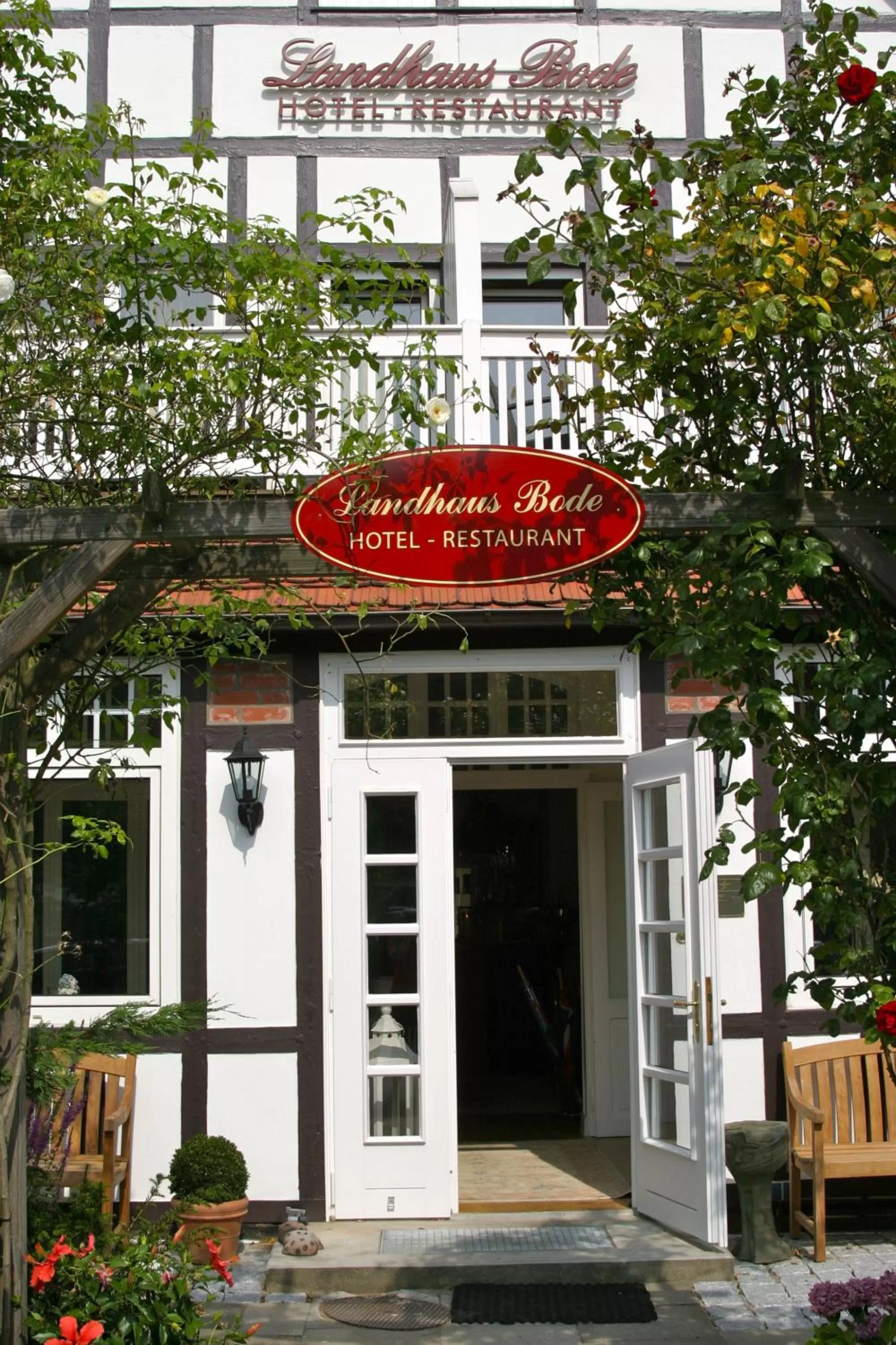 Facade/entrance in Landhaus Bode