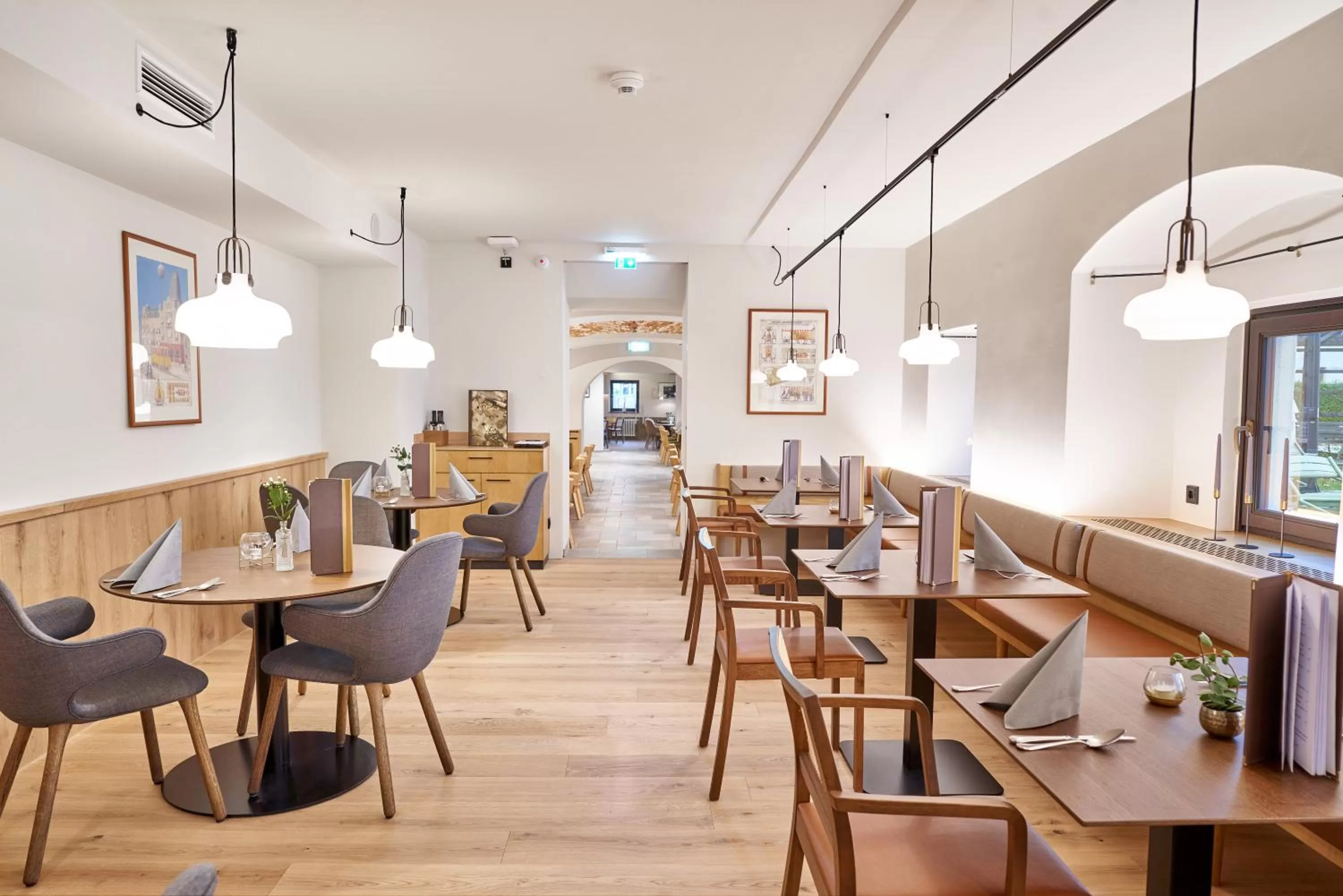 Restaurant/places to eat in Hotel Maxlhaid