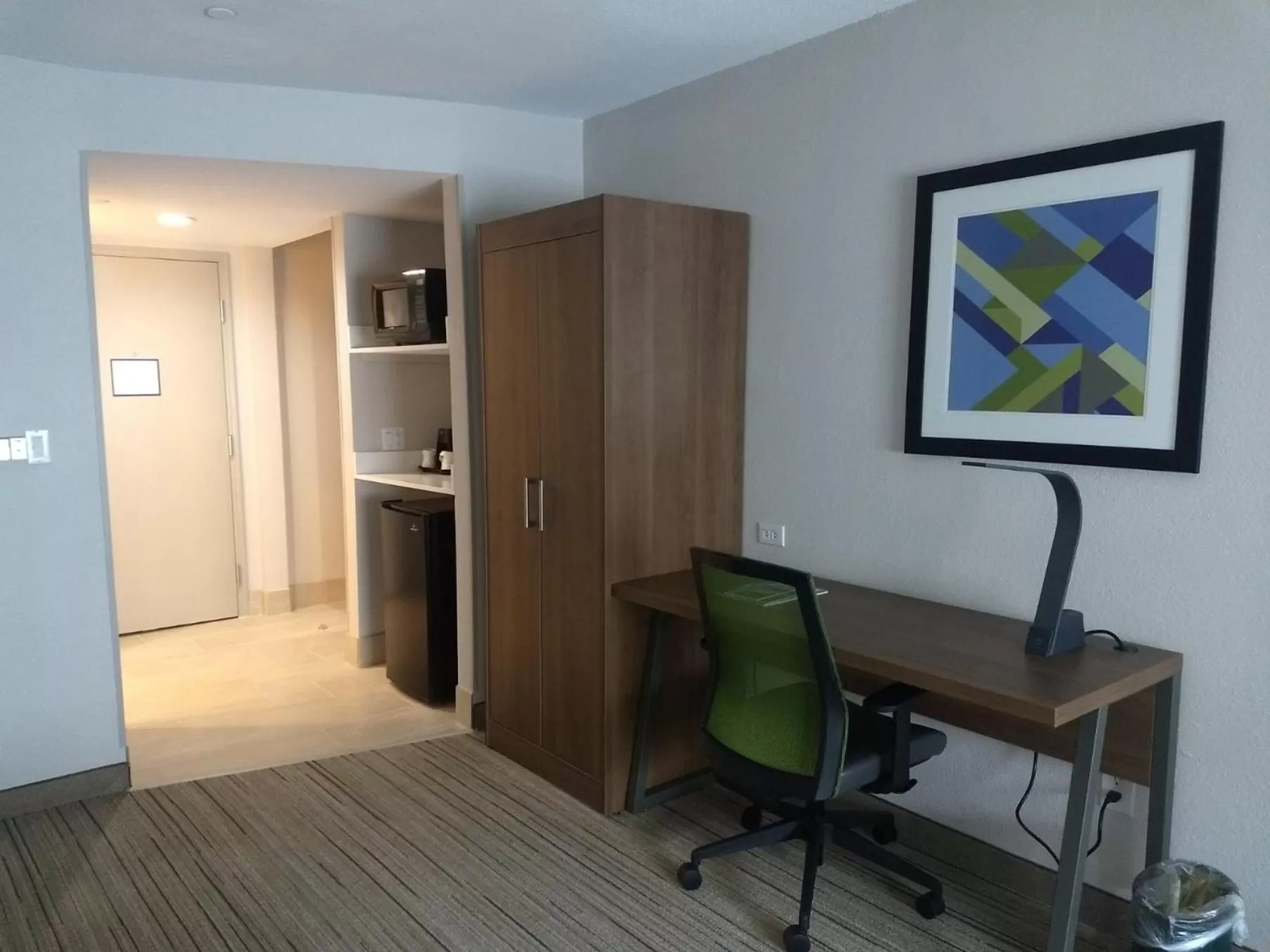 Photo of the whole room in Holiday Inn Express & Suites - Indianapolis Northwest by IHG