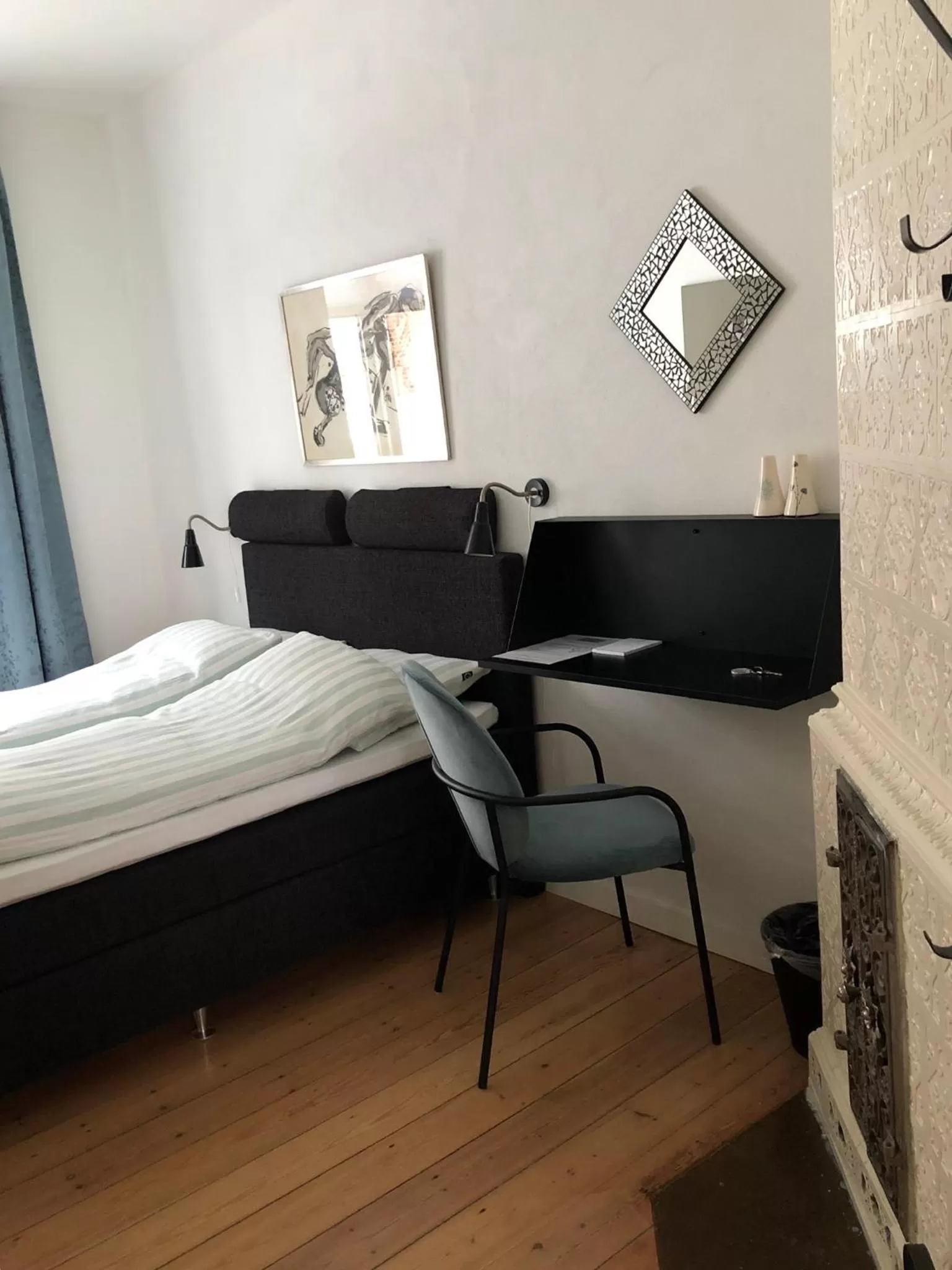 TV/Entertainment Center in Davaa's Bed & Breakfast