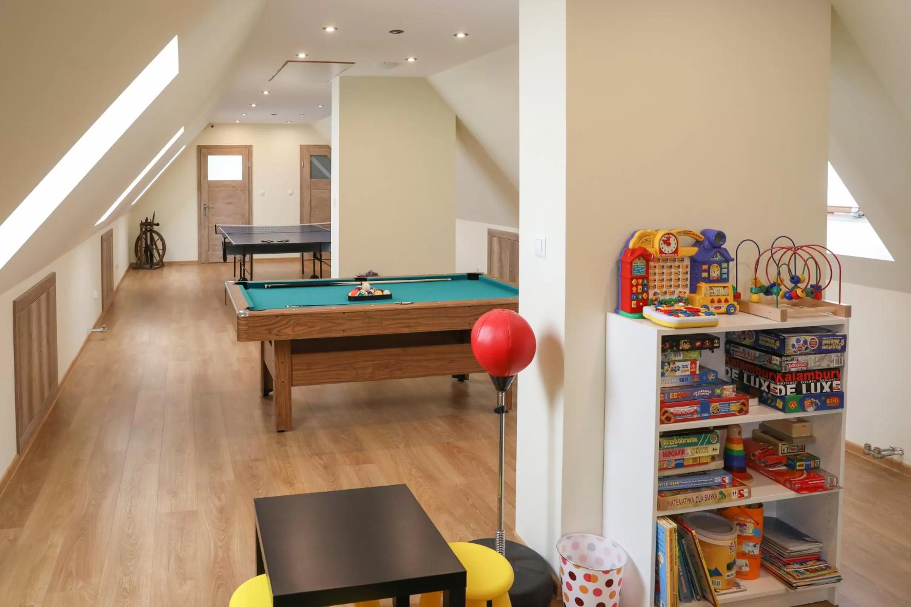 Billiards in Villa Kasper