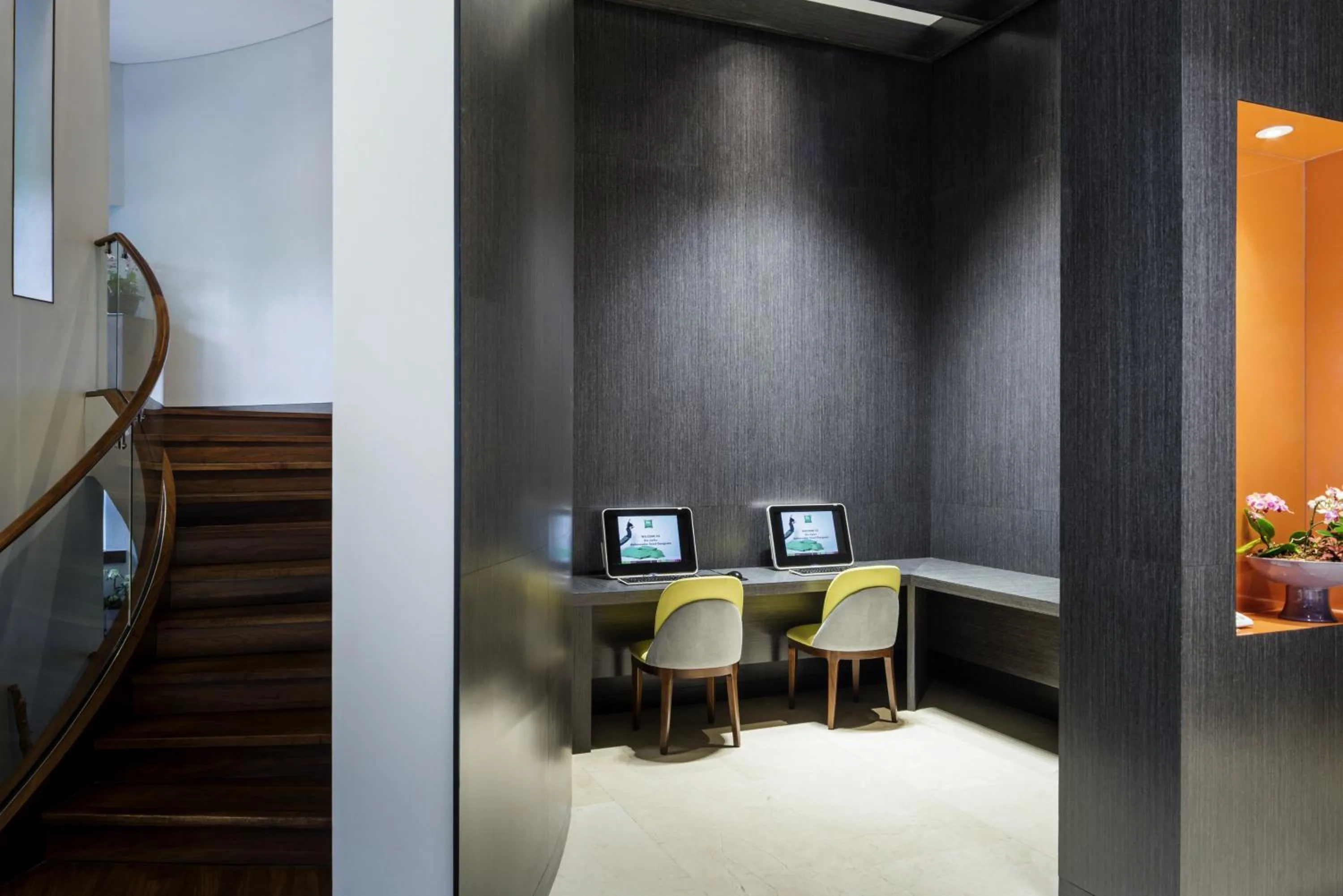 Business facilities in Ibis Styles Ambassador Seoul Gangnam