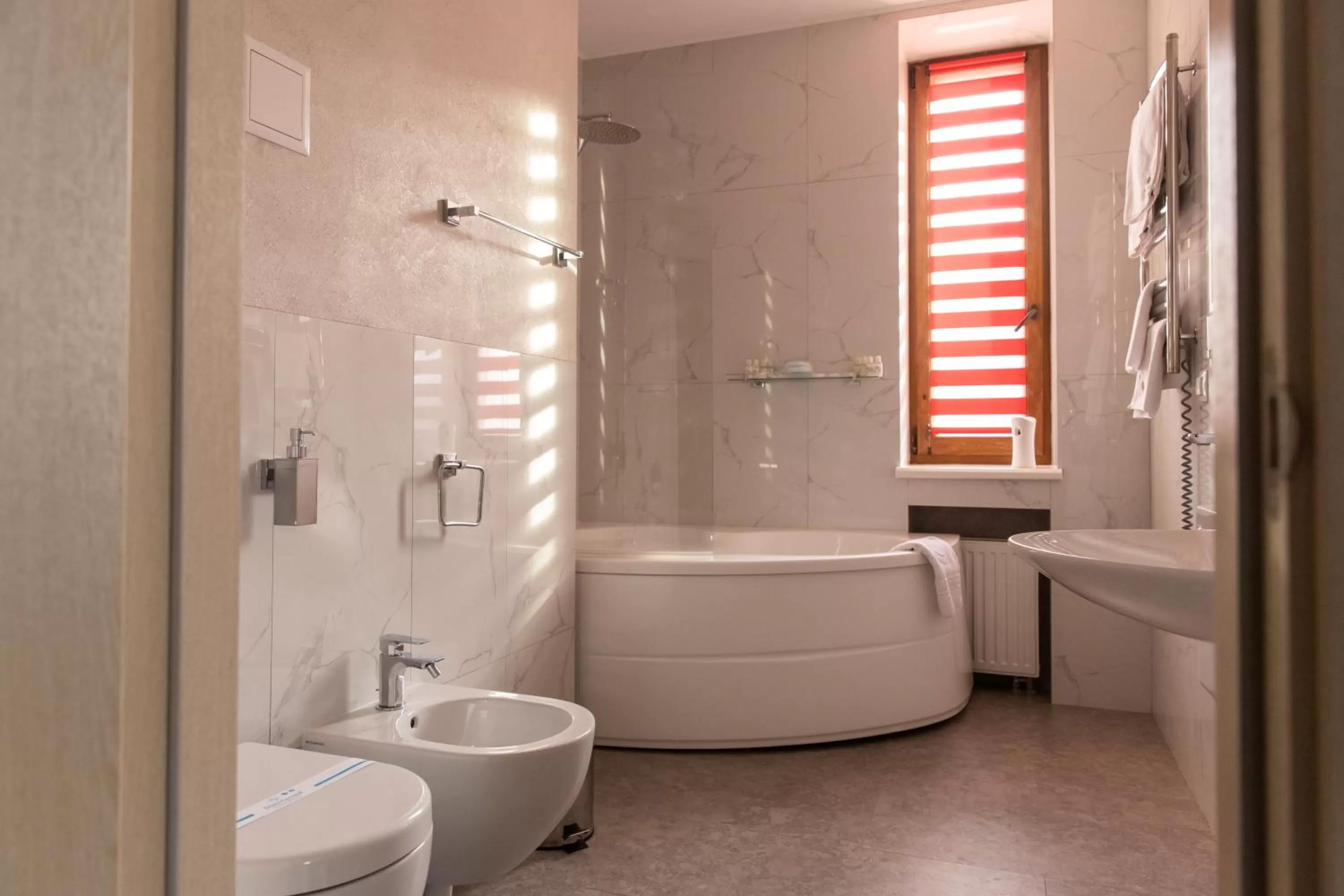 Bathroom in Hotel "Mandarin Clubhouse"