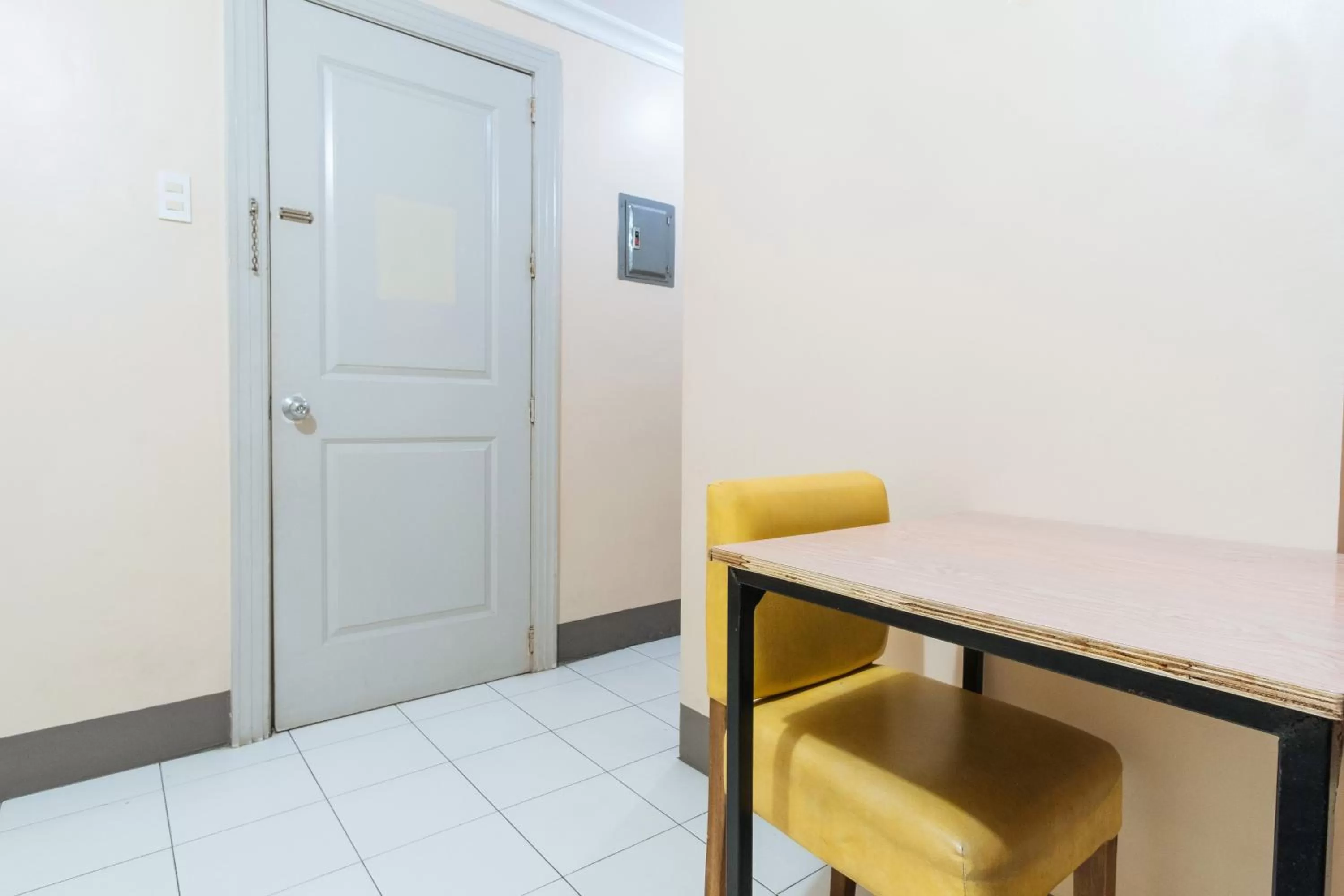 Dining area in Dechmark Hotel