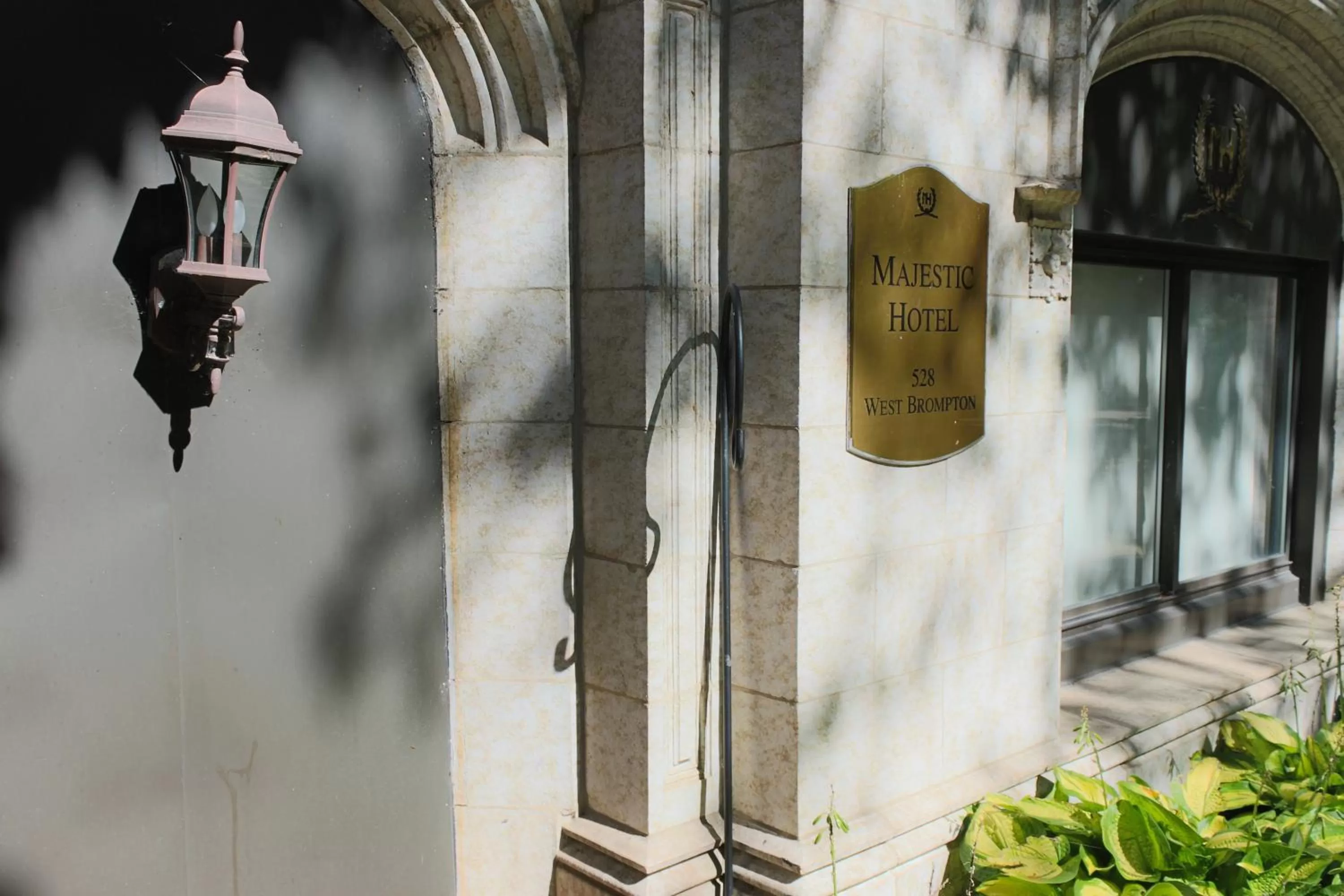 Facade/entrance in Majestic Hotel