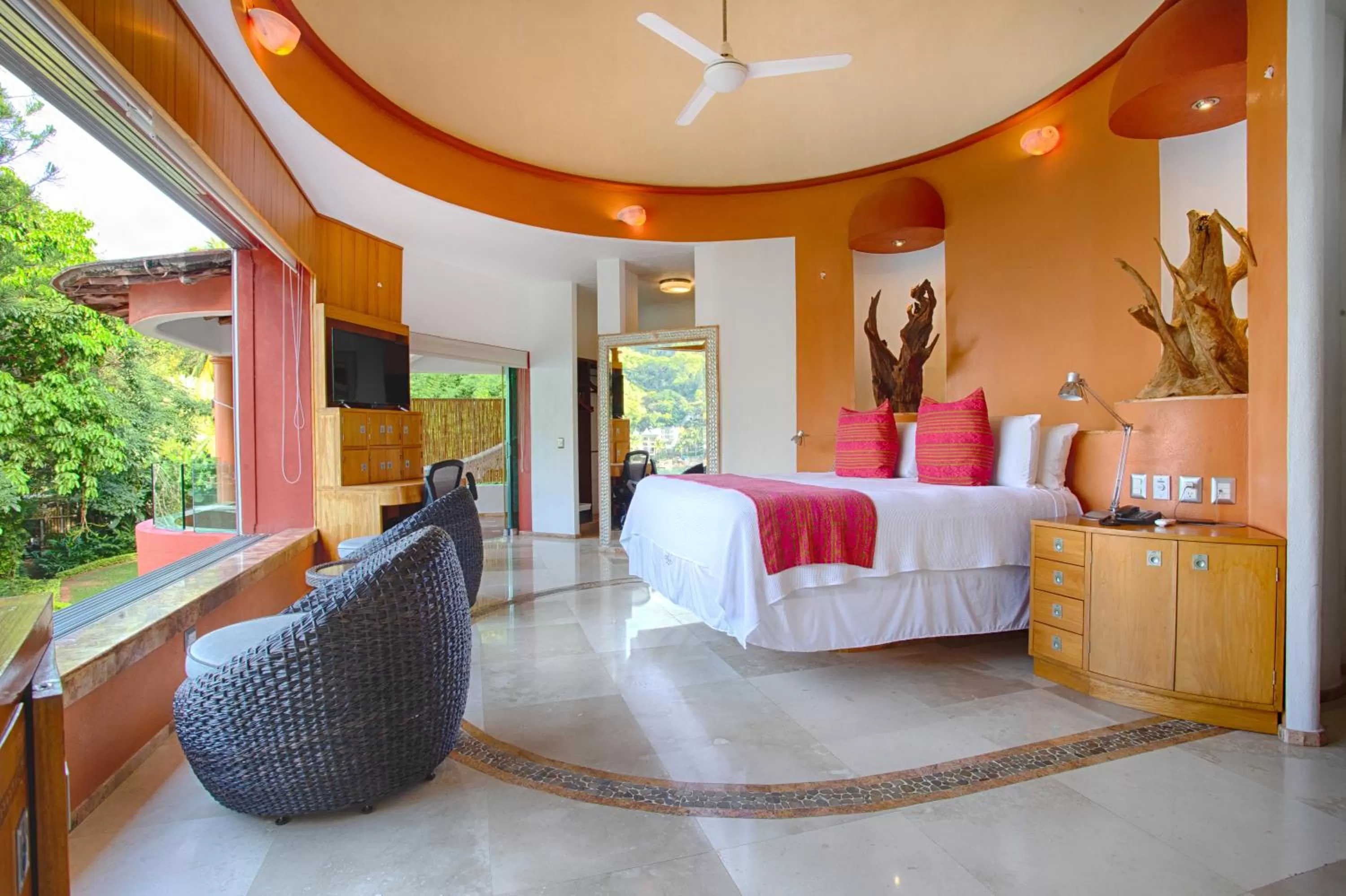 Photo of the whole room, Bed in Villa Lala Boutique Hotel Adults Only