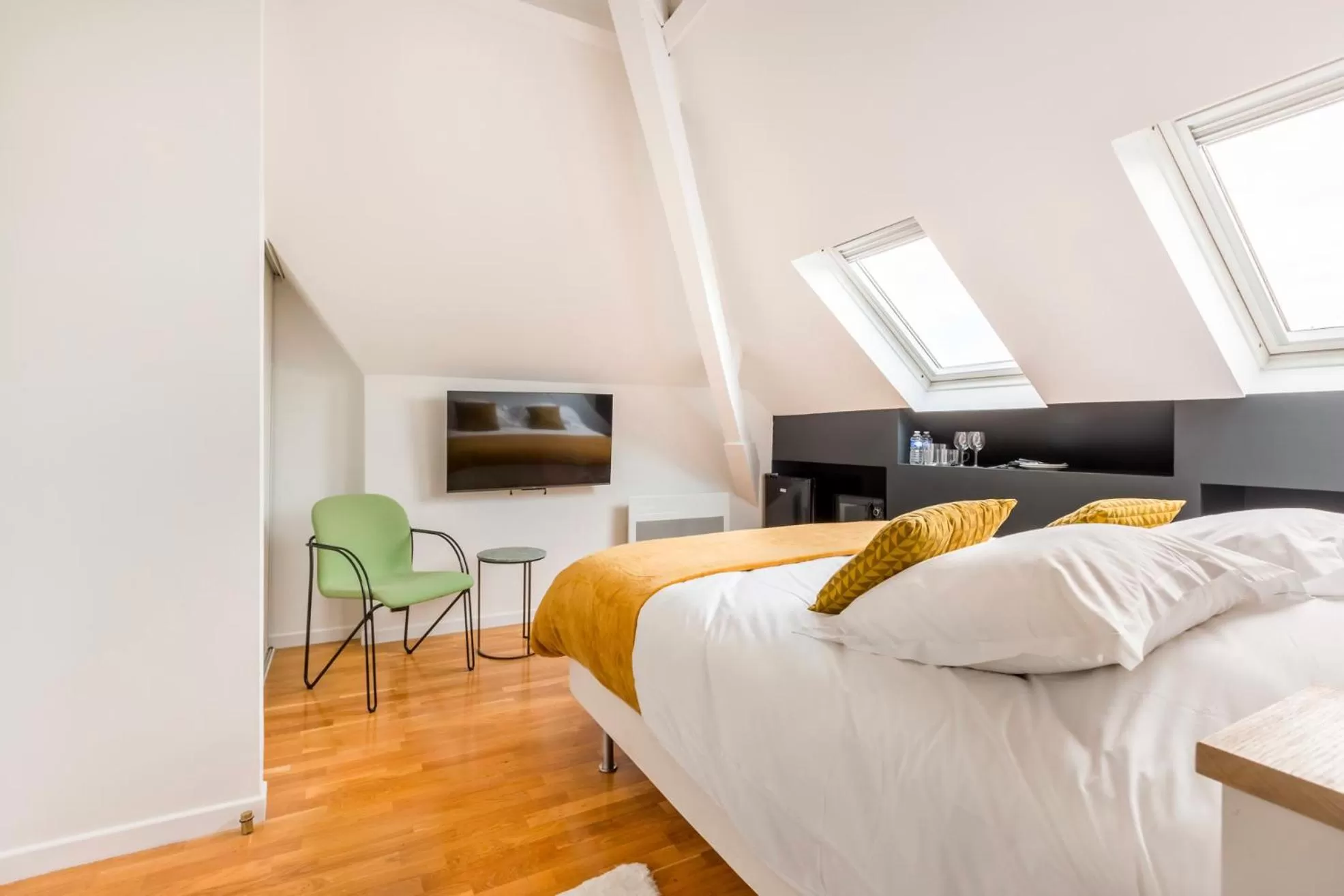 Bedroom, Bed in Au Chat Qui Dort Lille - Villa Gounod