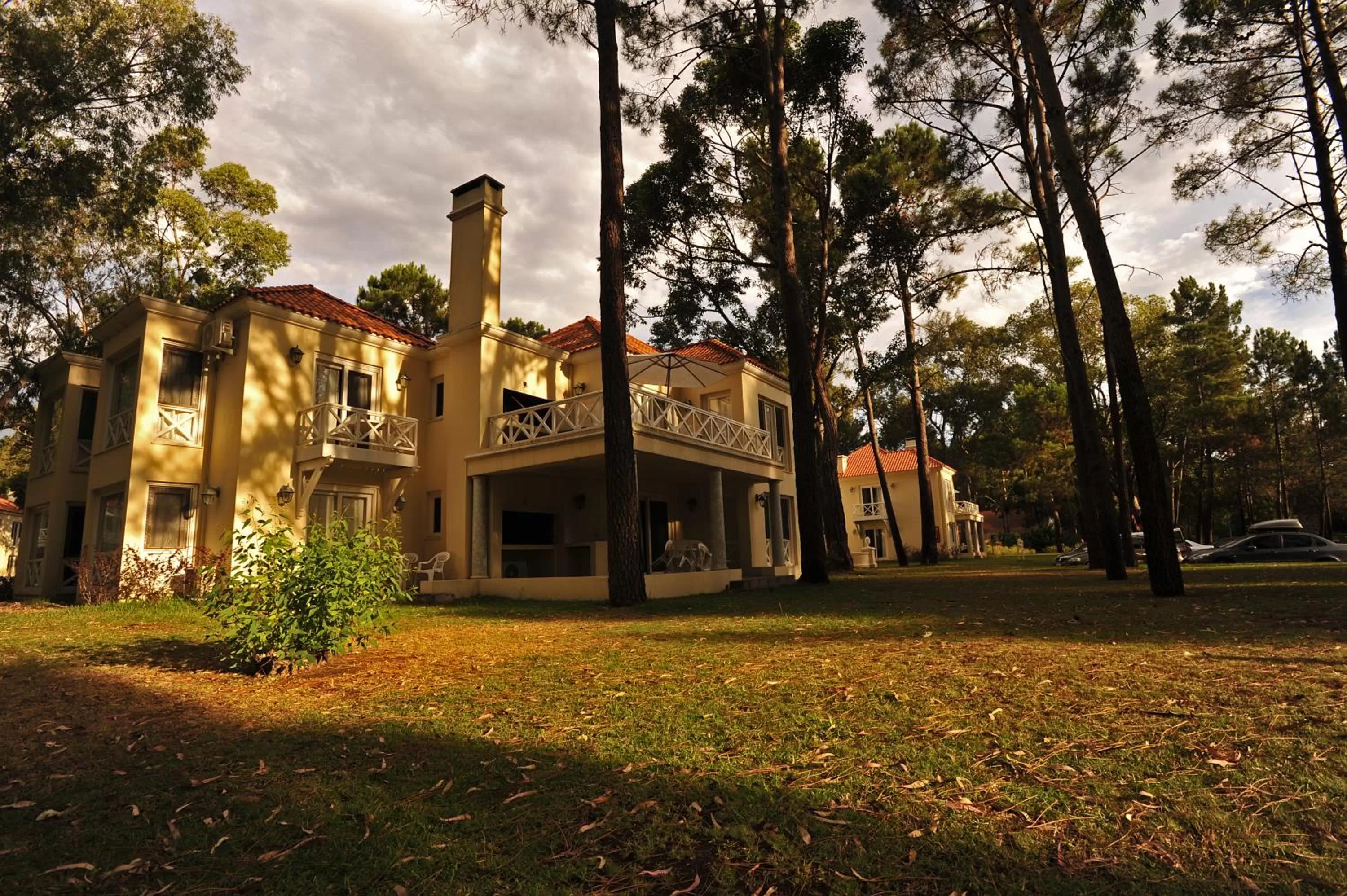 Garden view in Solanas Punta del Este & Crystal Beach